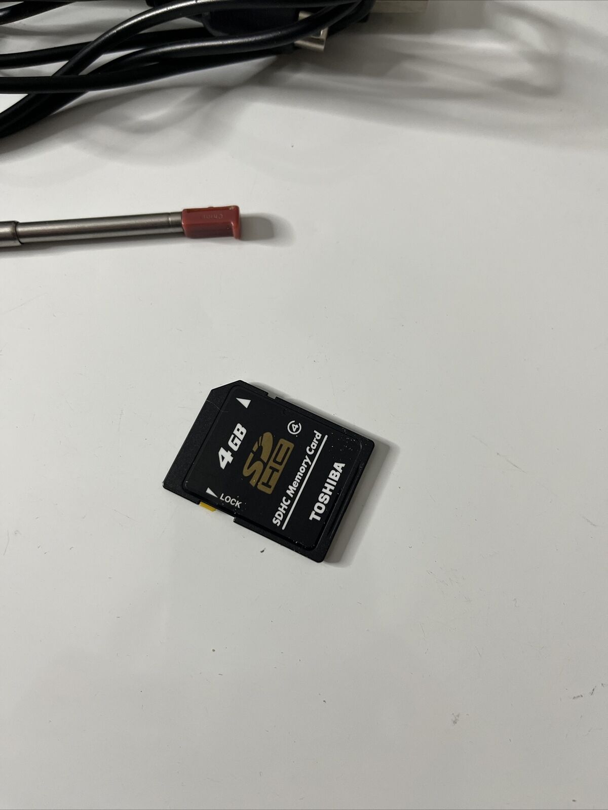 Nintendo 3DS XL Pokemon Edition Red with Case + Pre-Installed Games 4GB SD Card