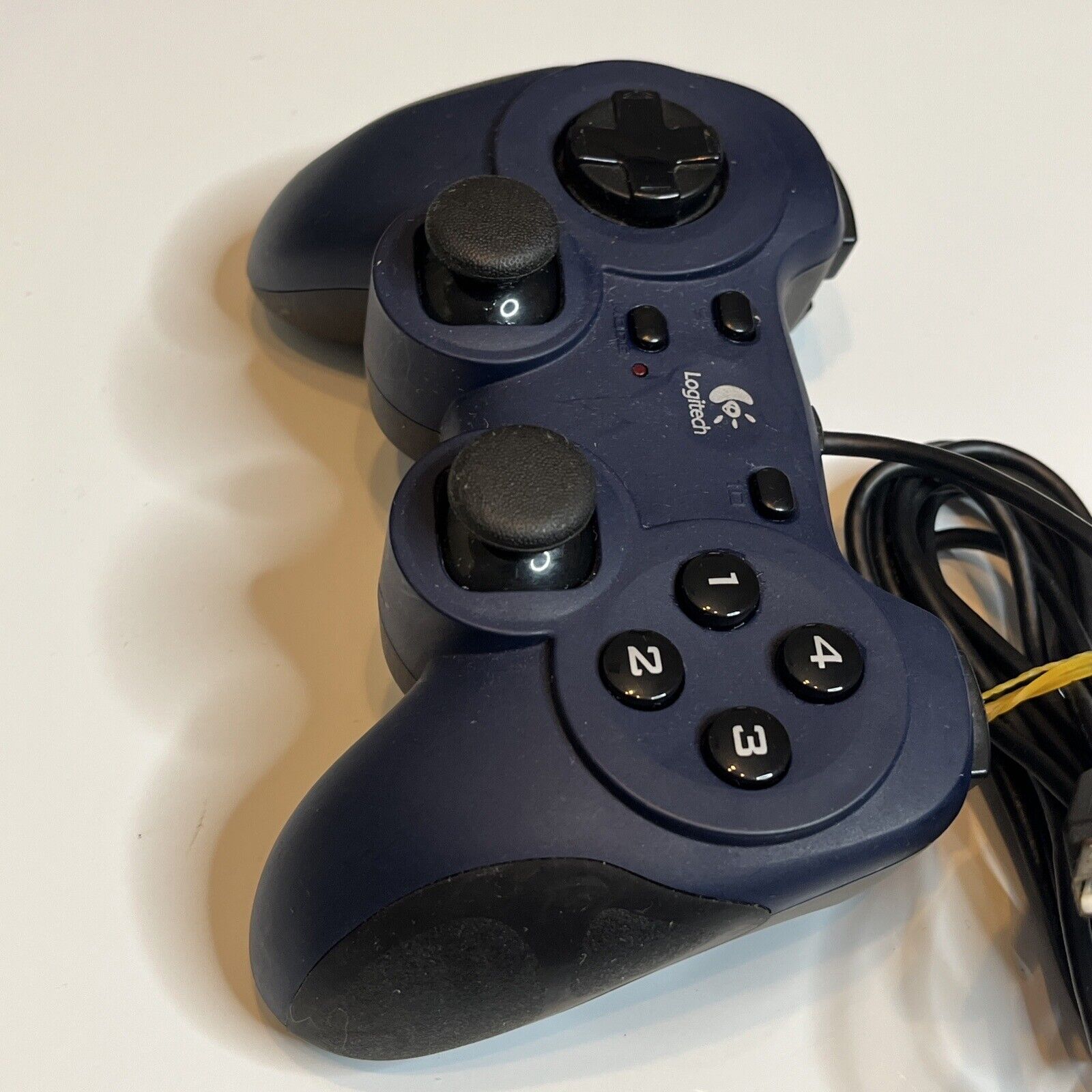 Logitech Dual Action Controller G-UF13A For PC Windows Wired USB Progr ...