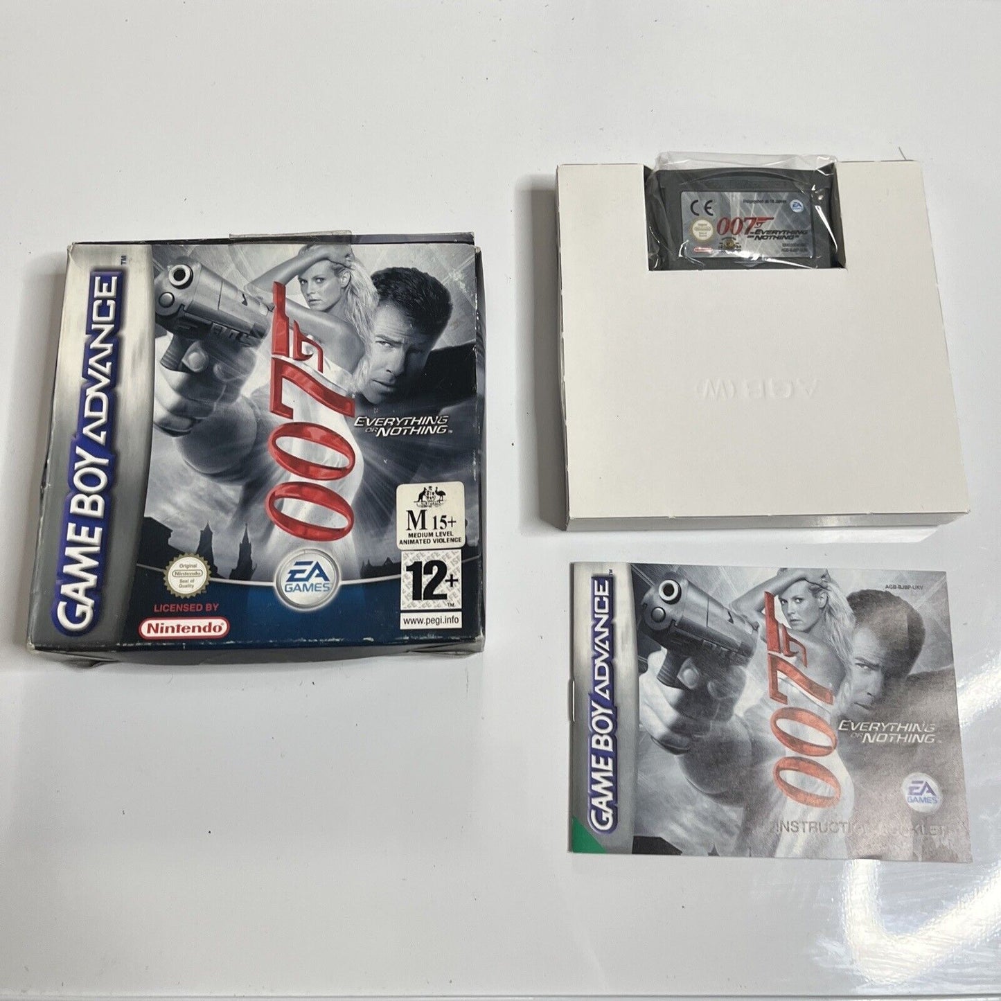 James Bond 007 Everything Or Nothing  GBA Nintendo Gameboy Advance Game Complete