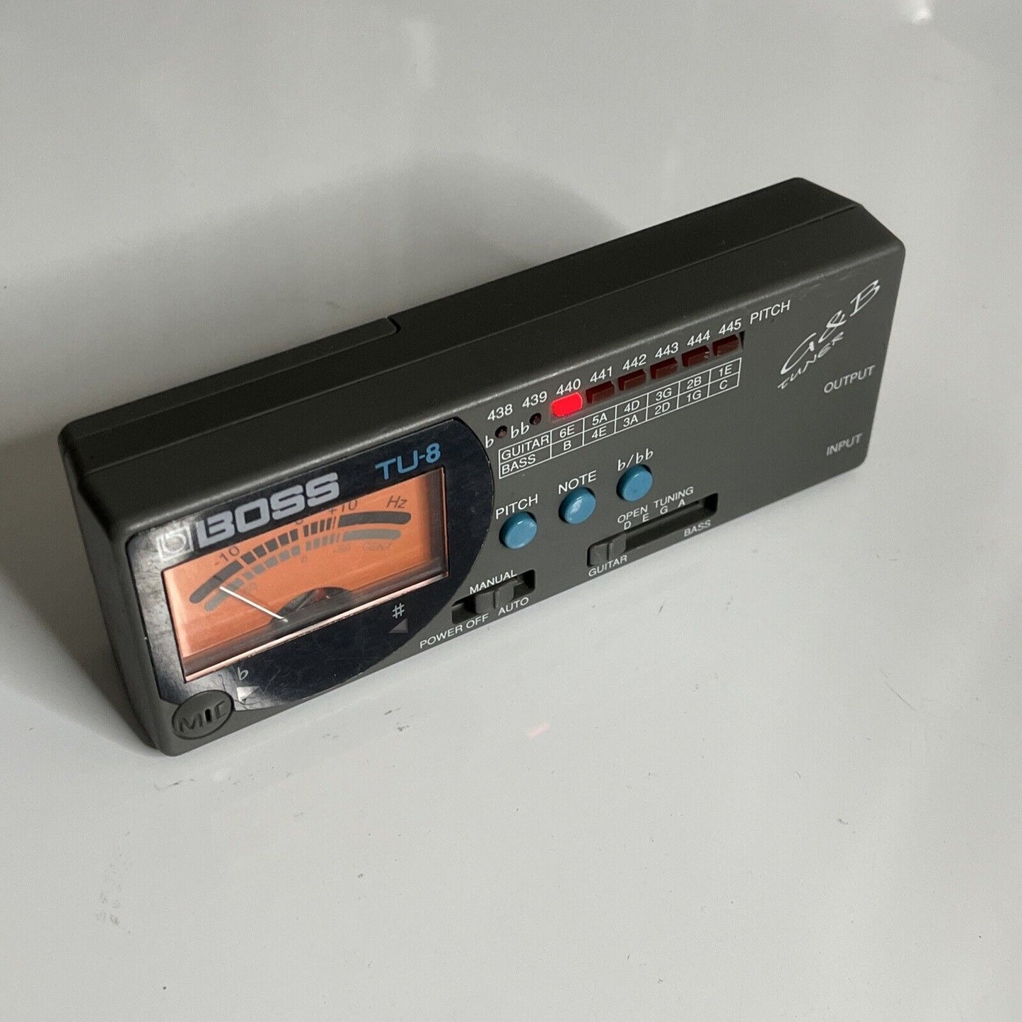 Boss TU-8 Guitar & Bass Tuner