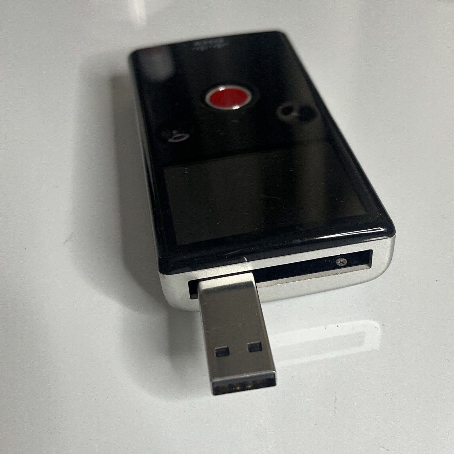 Cisco Flip Video Camera M3160 *Doesn't Charge For Parts Or Repair