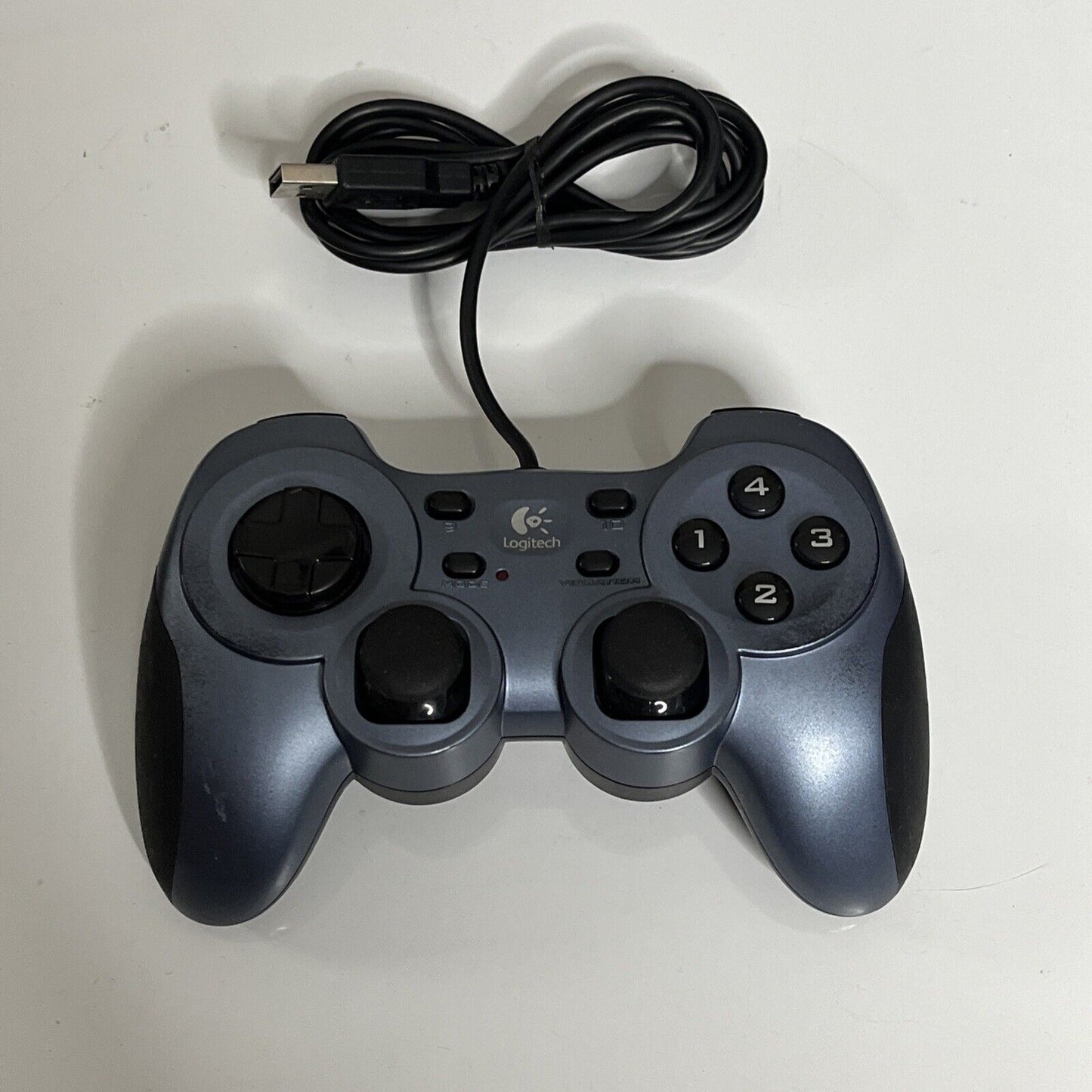 Logitech Rumblepad 2 Vibration Feedback Gamepad Controller for PC USB ...