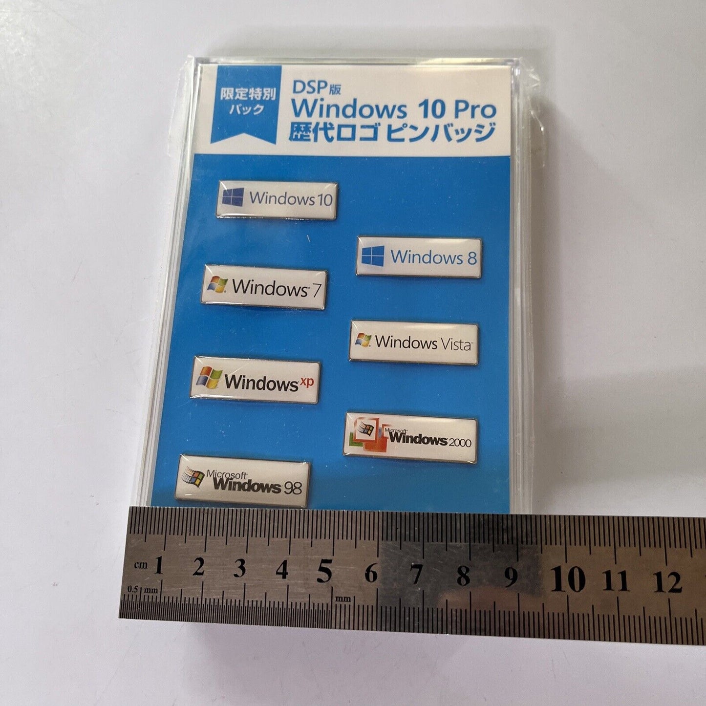 Official Microsoft Windows Badges Limited Edition Win 98 XP 2000 Vista 7 8 10