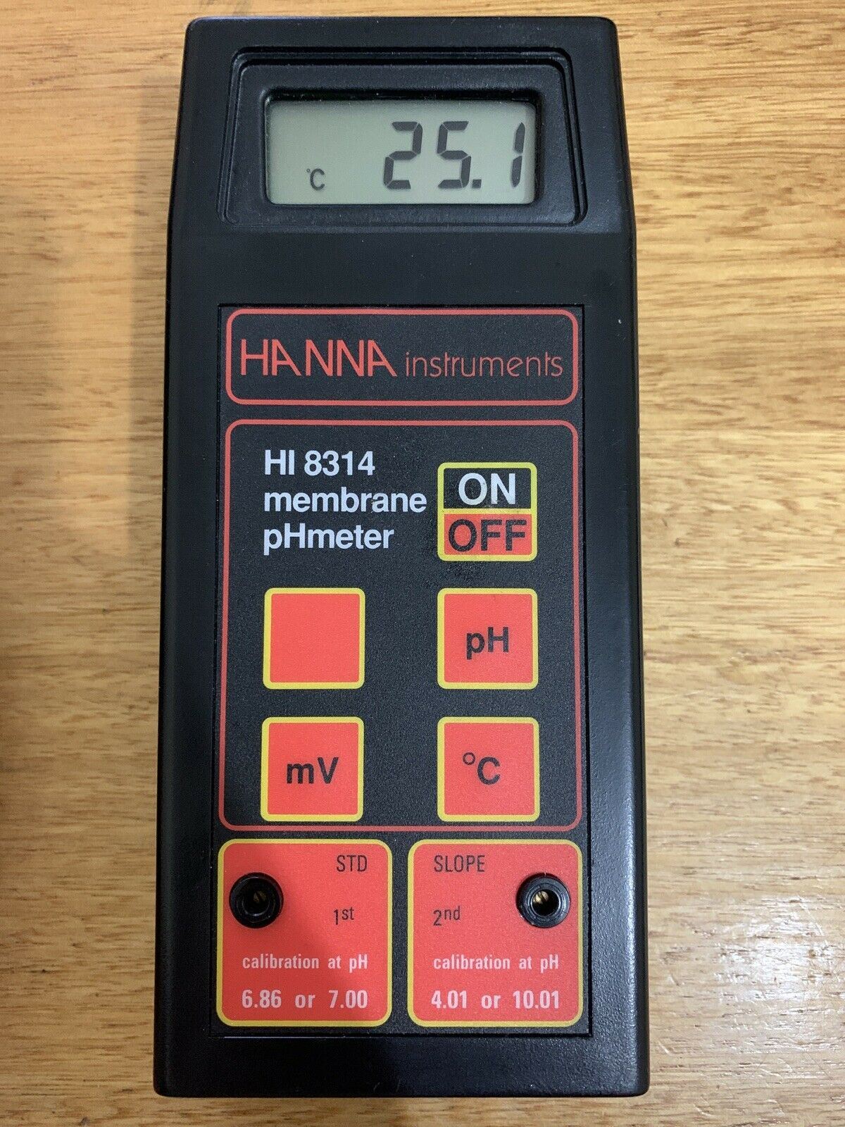 HANNA Portable pH Meter HI 8314