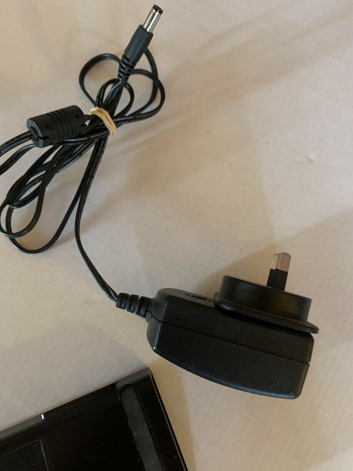 XtremeMac InCharge Duo for iPhone4/4S/iPod/iPad/iPad 2
