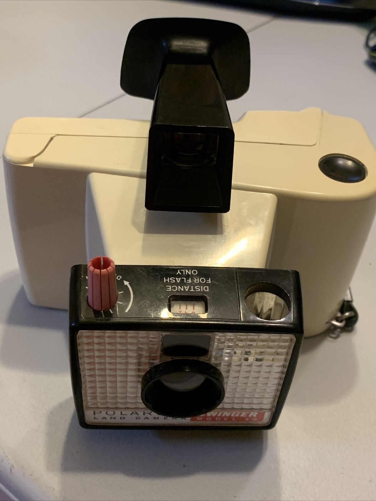 Appareil photo Polaroïd Swinger model 20 Appareil photo Polaroïd Swinger model 20