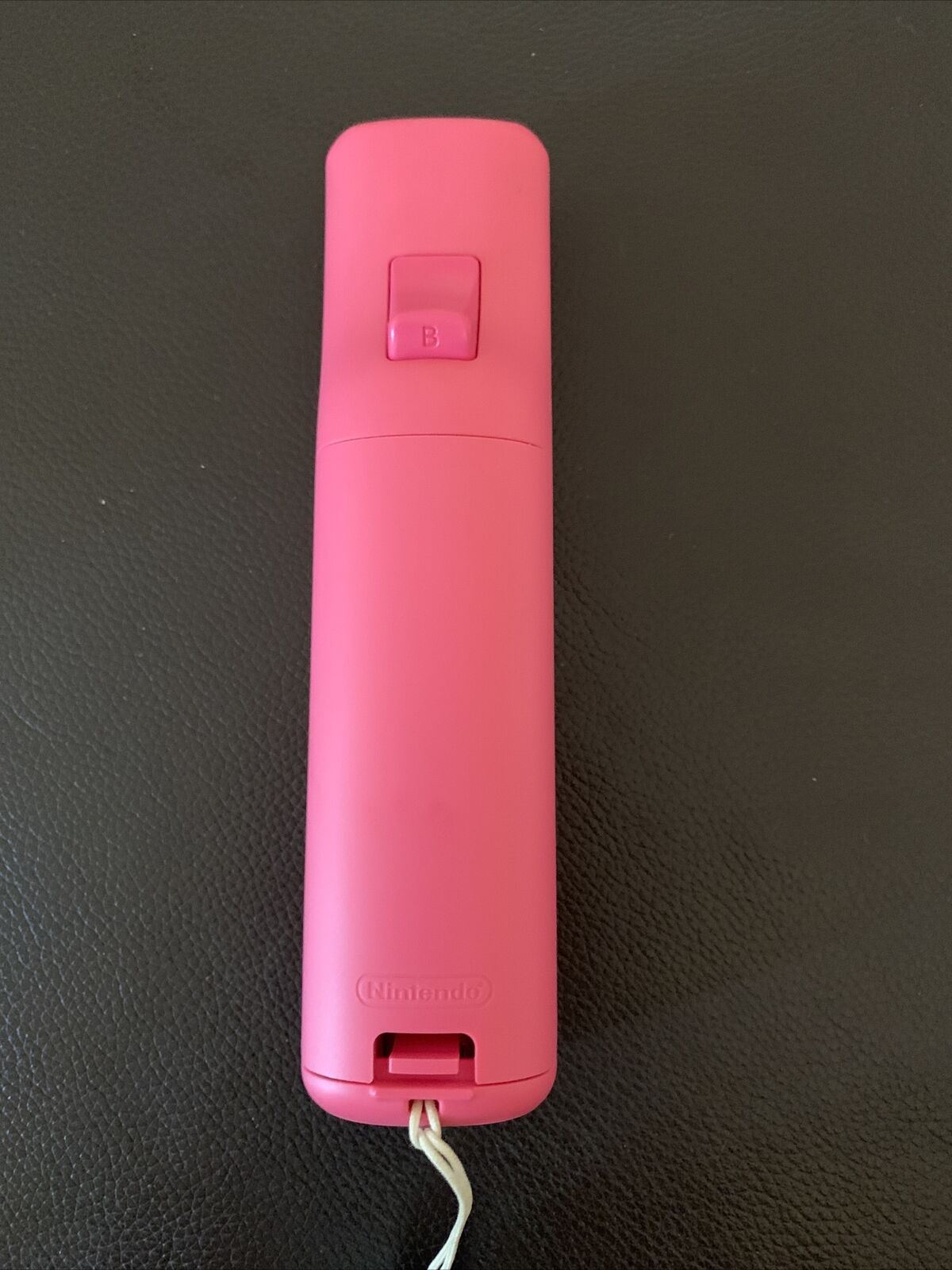 Genuine Pink Nintendo Wii Motion Plus Controller Mote w Strap  (RVL-036)