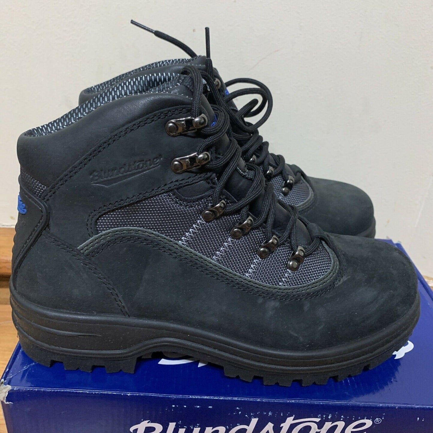 Blundstone 141 Safety Work Boot (Steel Toe, Slip & Heat Resist) AU 8.5 US 9.5
