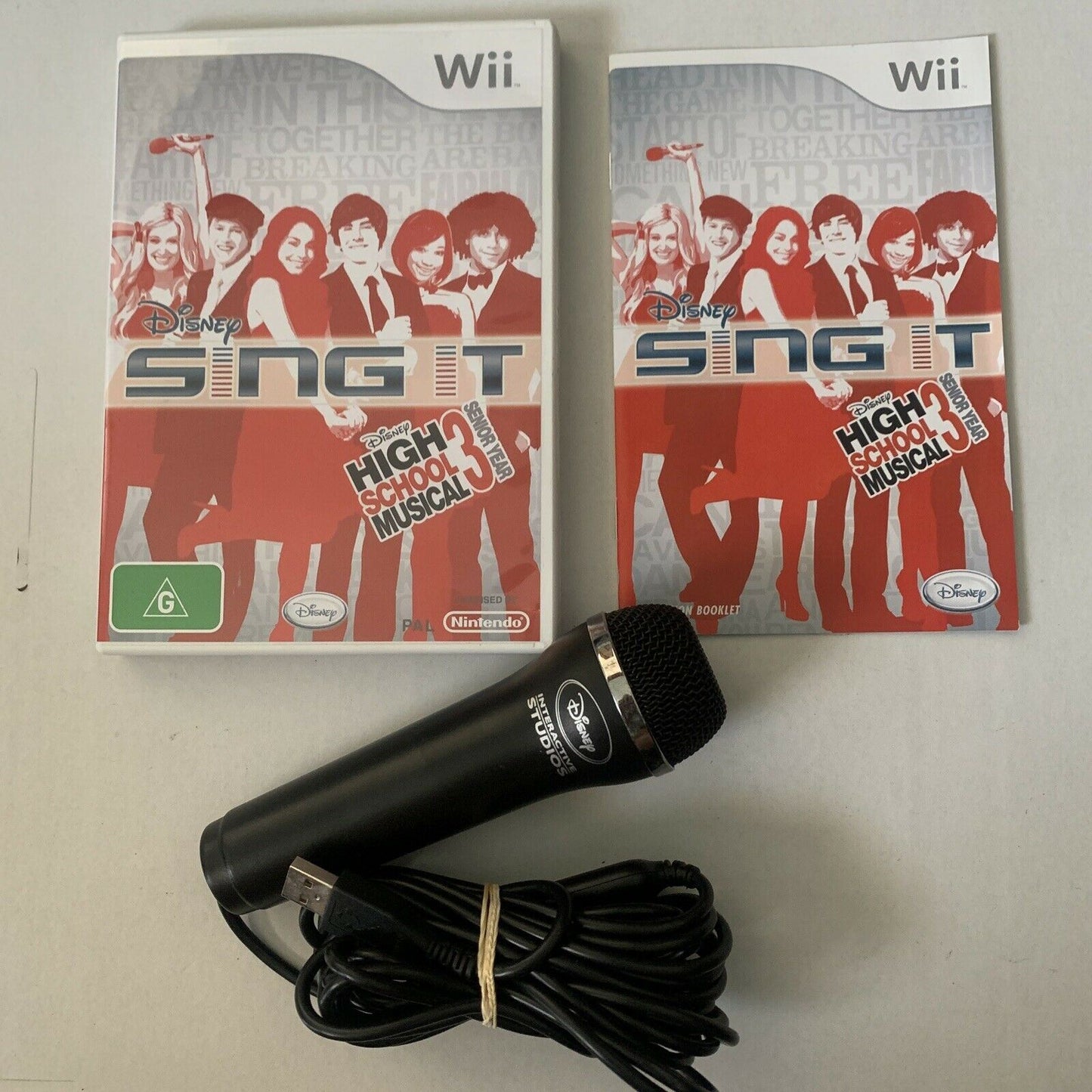 Disney Sing It - High School Musical 3 Game + USB Microphone For Nintendo Wii