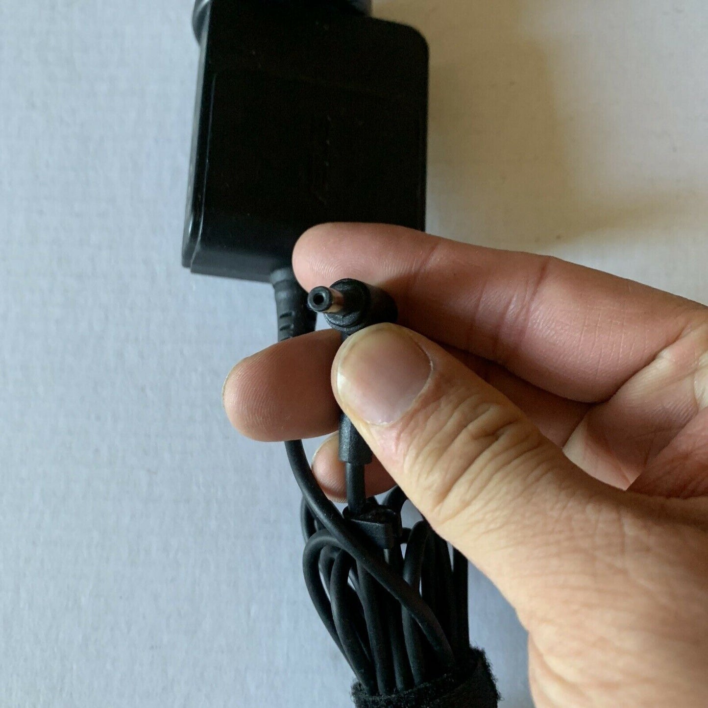 Genuine Asus AD891M21 AC Adapter 19V 1.75A For Laptop