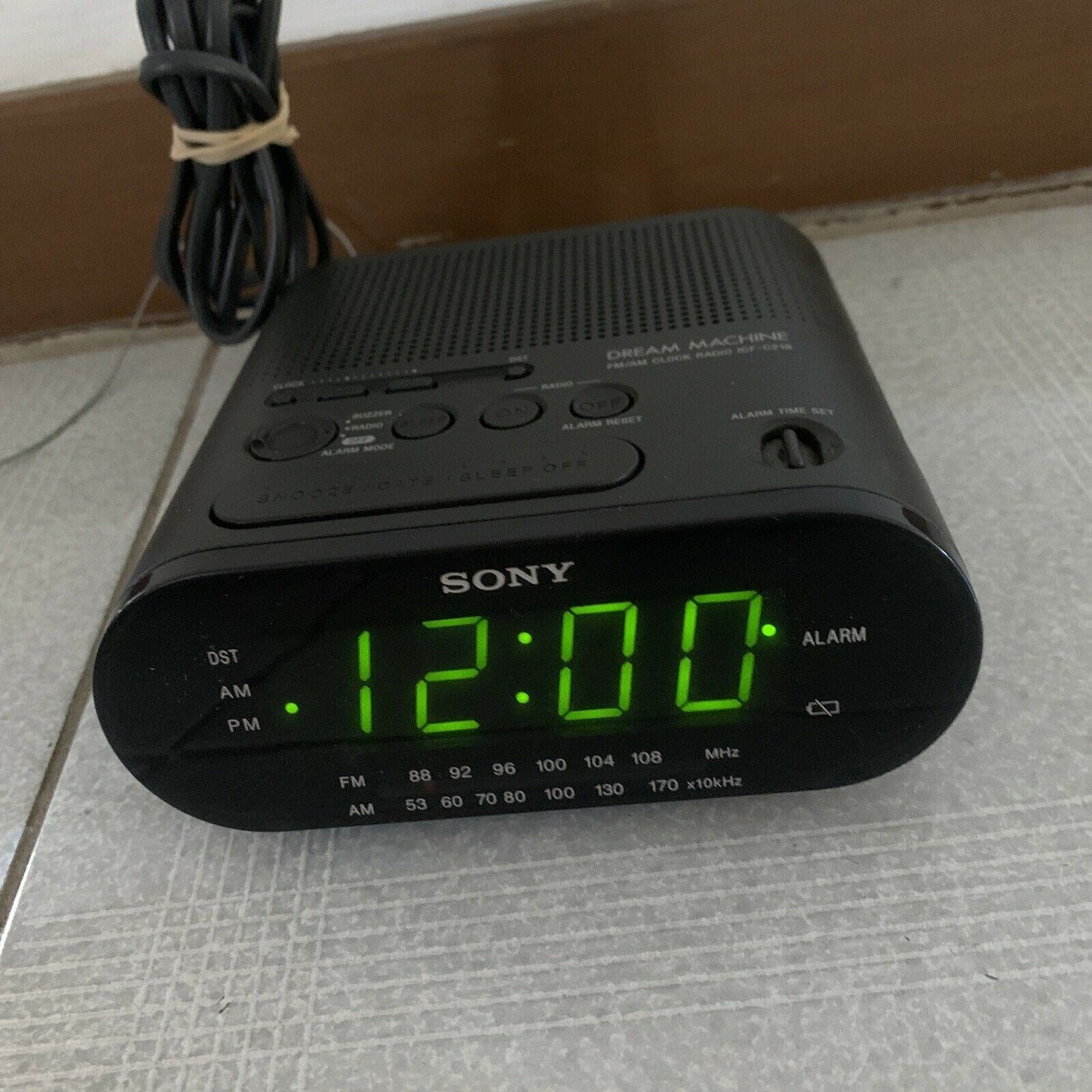 Sony Dream Machine FM/AM Clock Radio ICF-C218