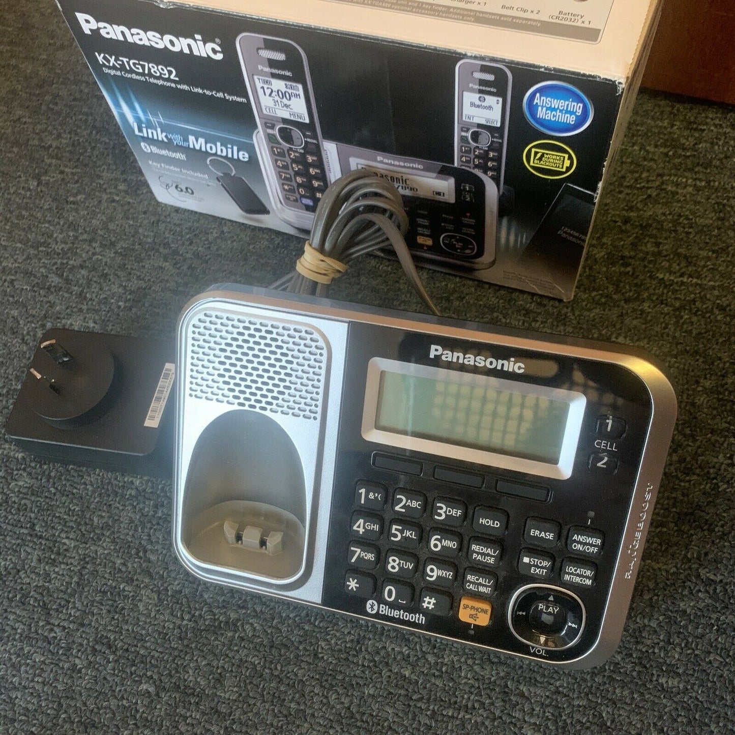 Panasonic KXTG7892AZS Cordless Phone with Bluetooth, Answering Machine