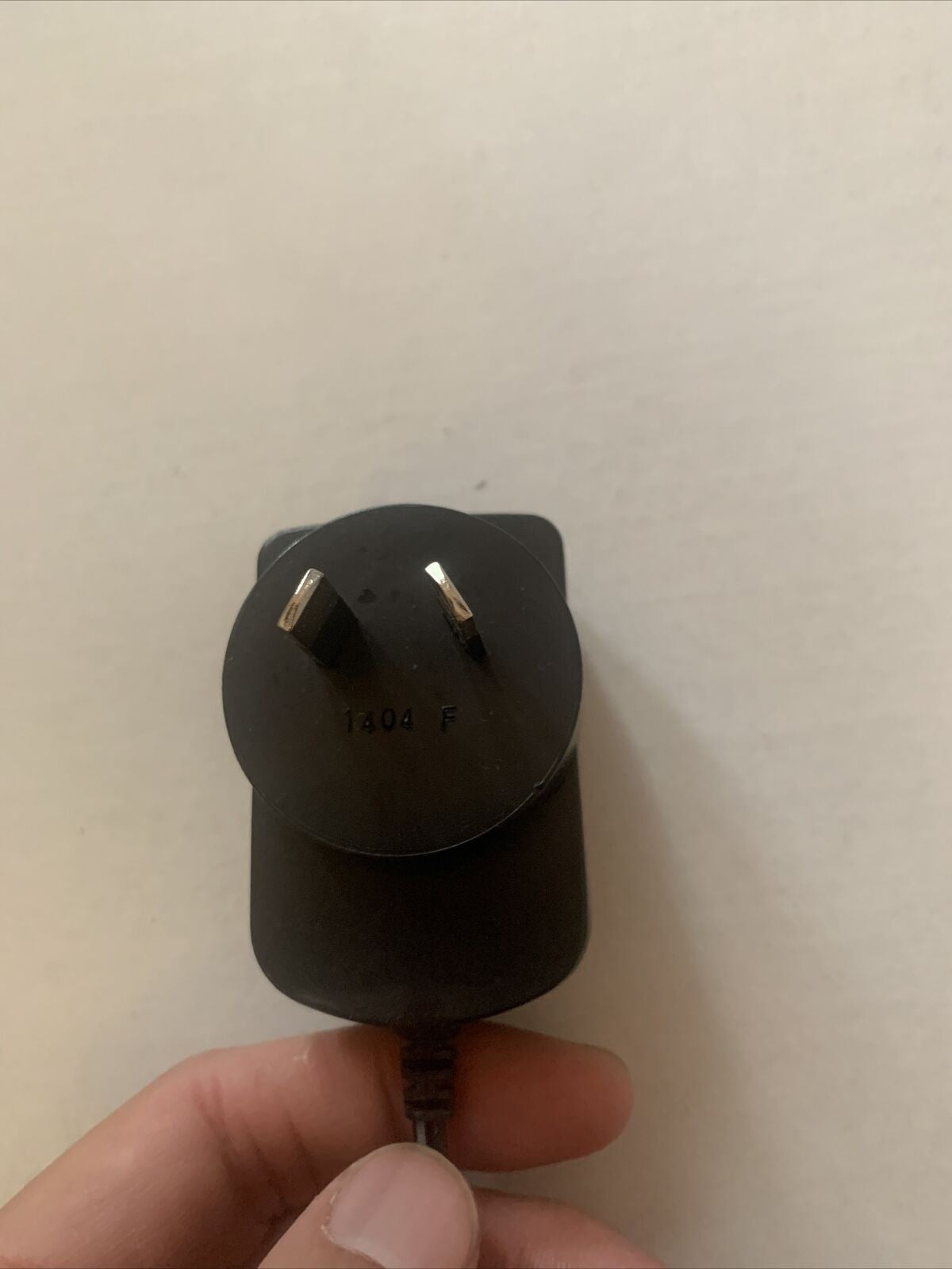 Switching Power Supply S004LS0600030 6v 300mA AC Adapter