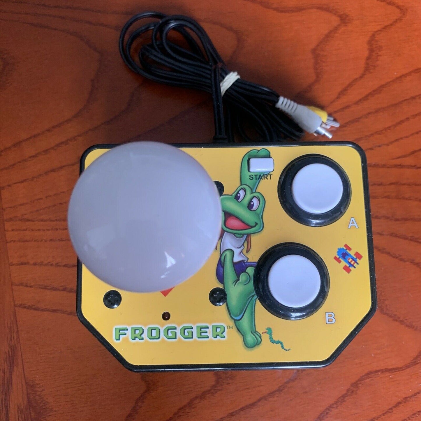 Frogger Plug And Play TV Game Handheld - Konami Joystick Retro Game