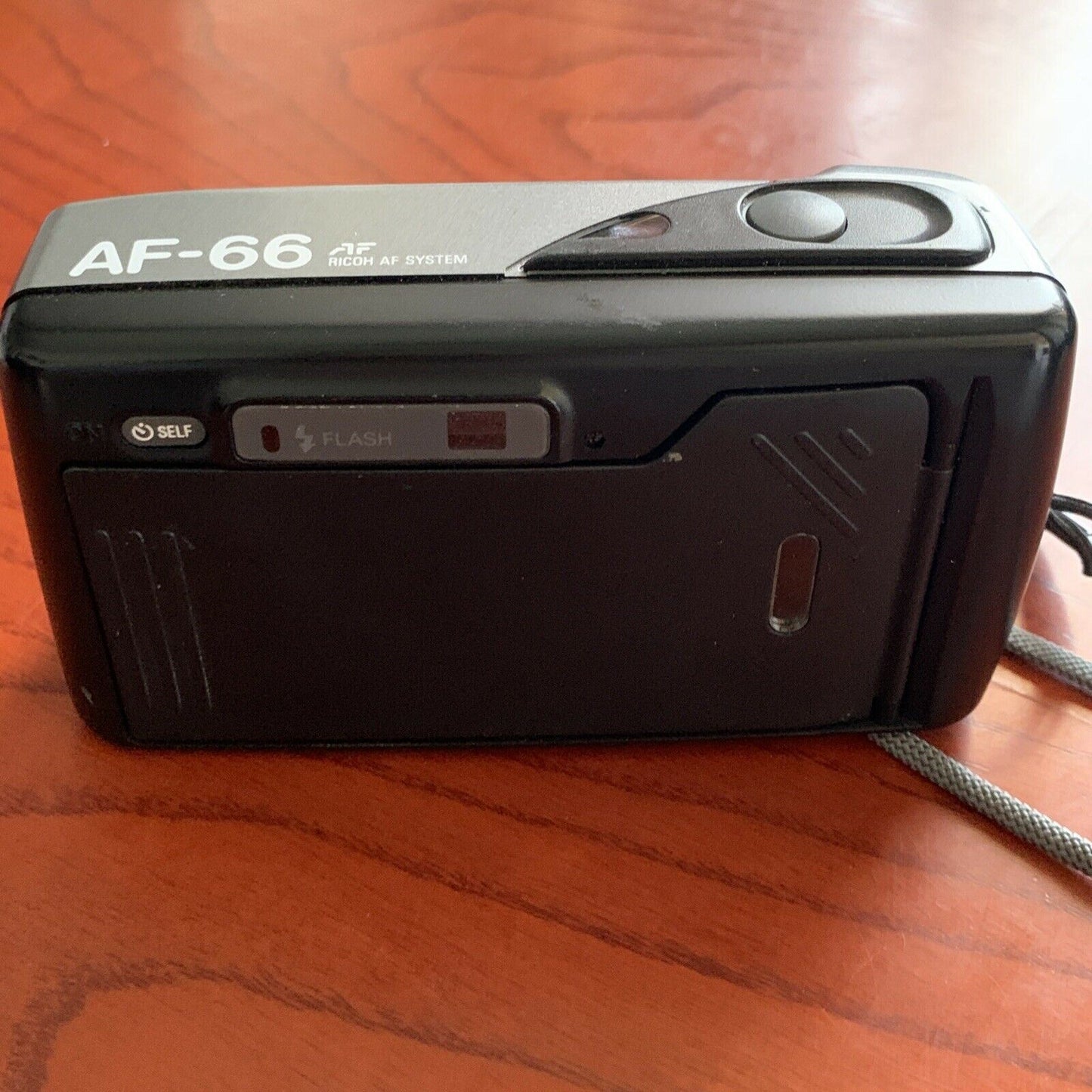 Ricoh AF-66 Autofocus Point-and-Shoot Camera for 35mm film