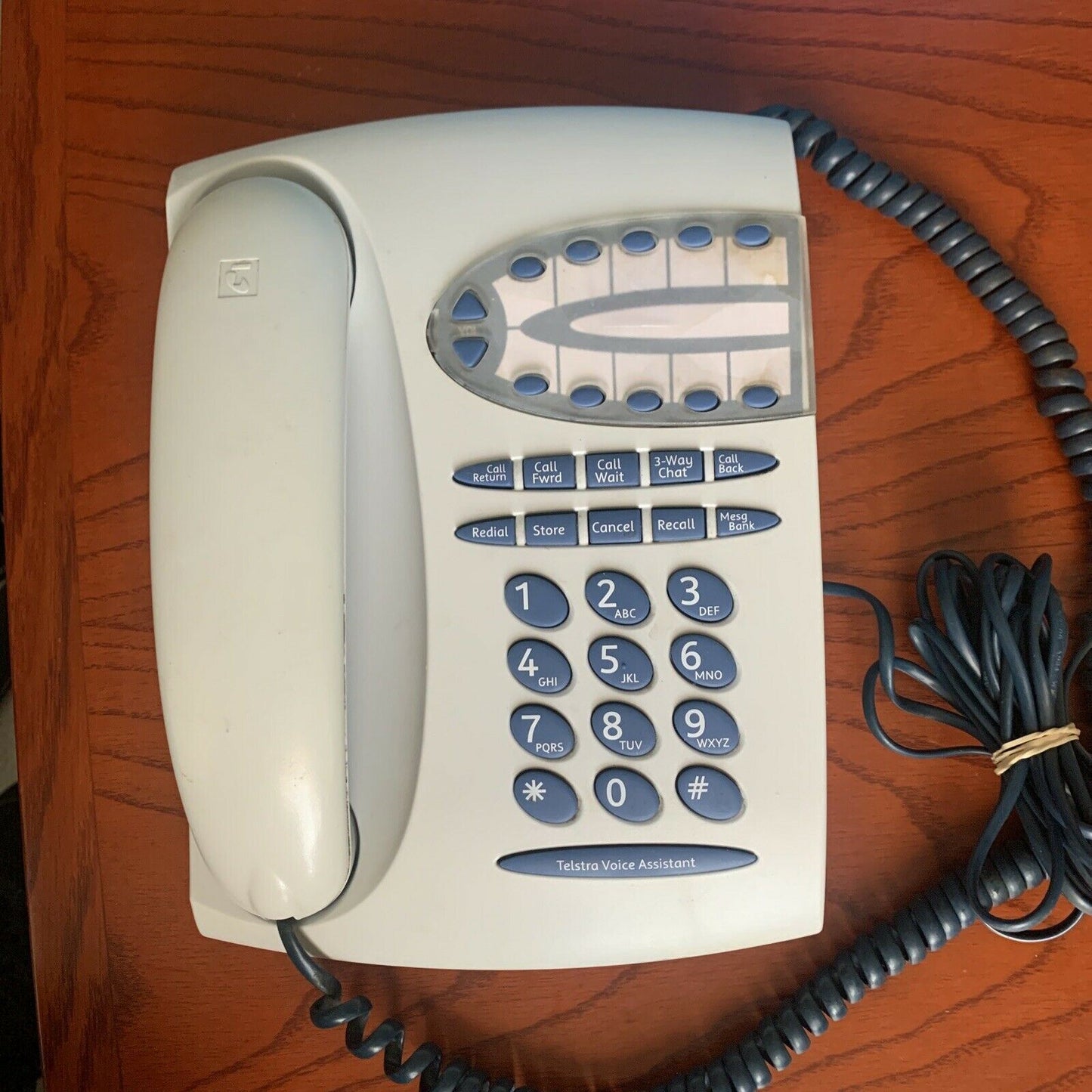 Telstra T1000s Big Button Corded Telephone