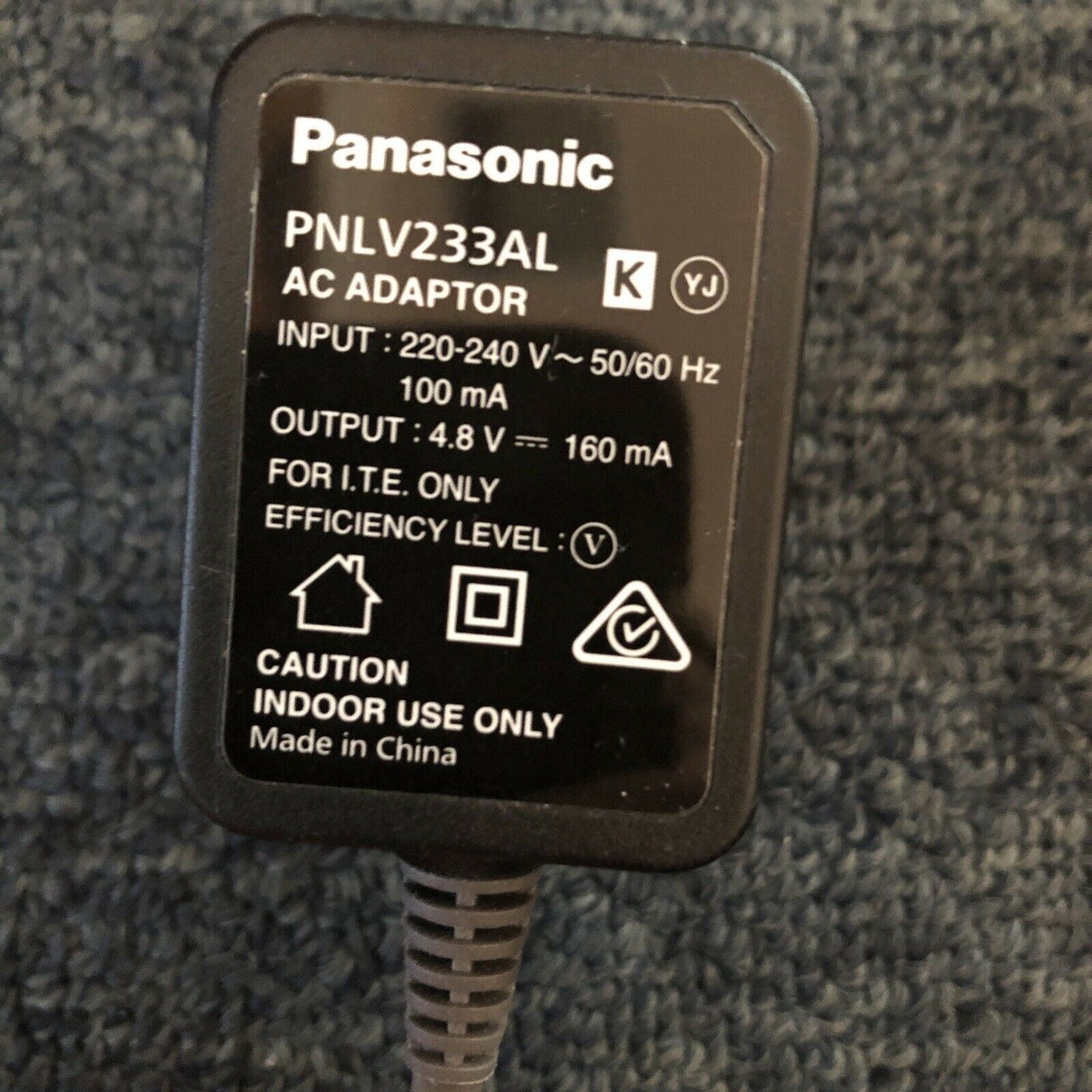 Genuine Panasonic PNLC1042 Base Charger & AC Adapter PNLV233AL 4.8v 160mA