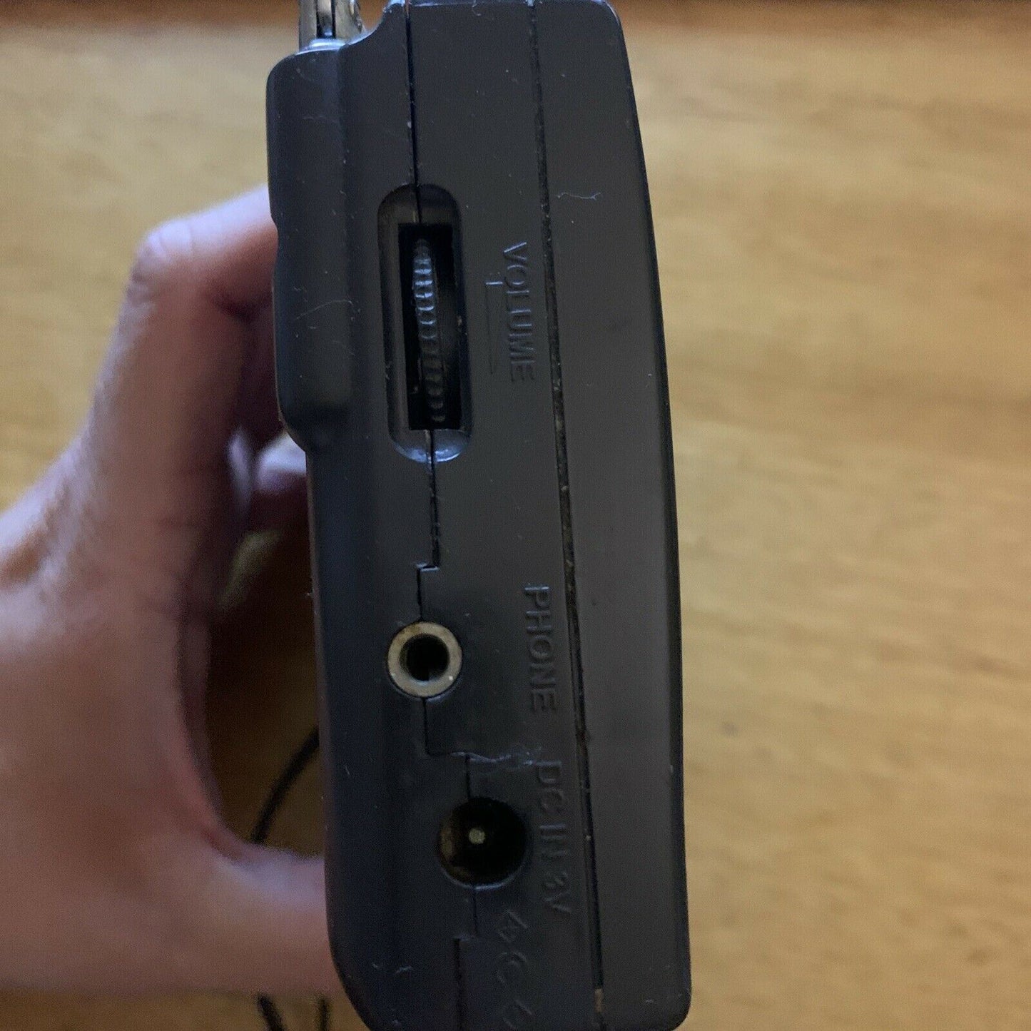 Sunny Stereo ICF-SW10 FM/MW/SW/LW Portable Radio