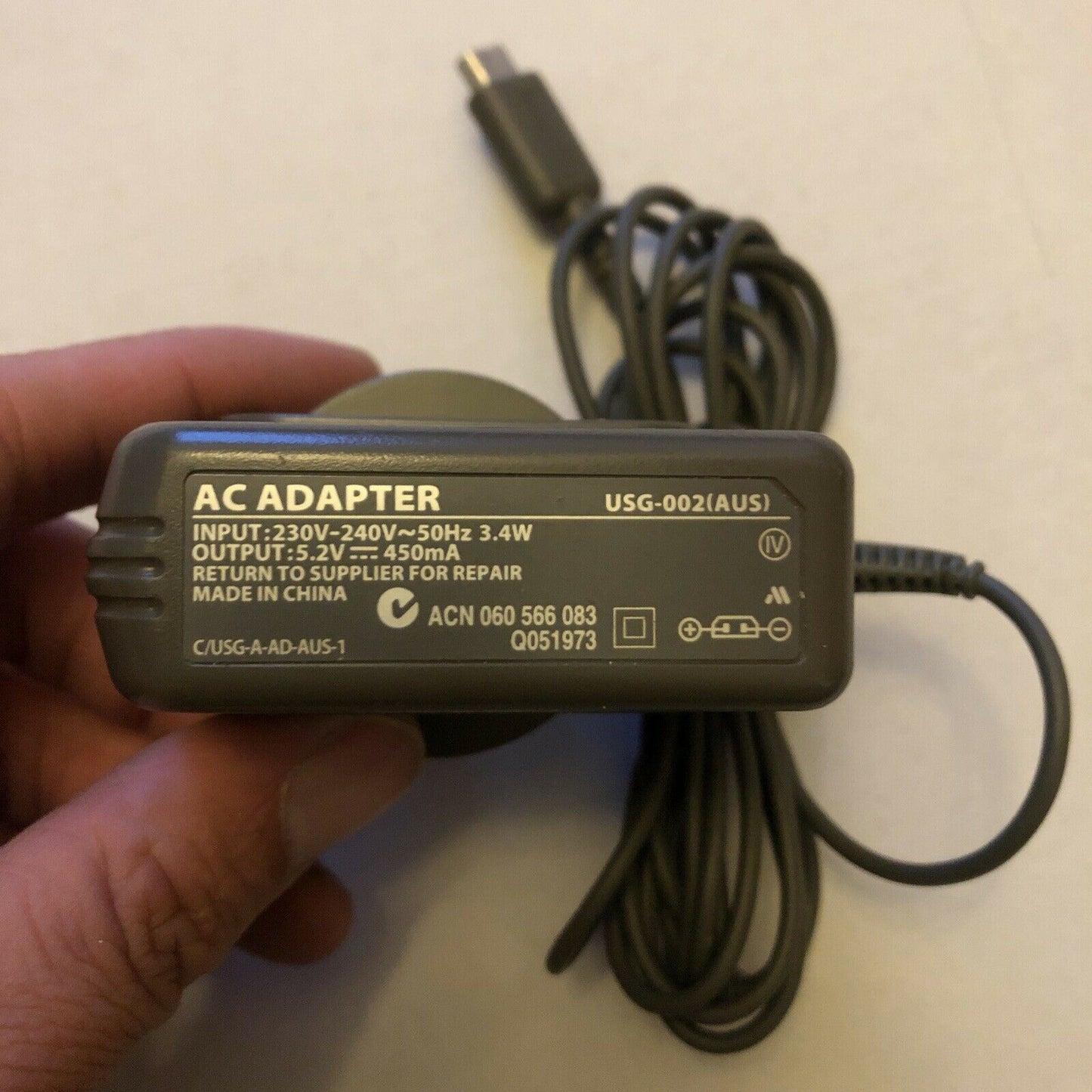 Genuine Nintendo DS Lite AC Charger USG-002(AUS)