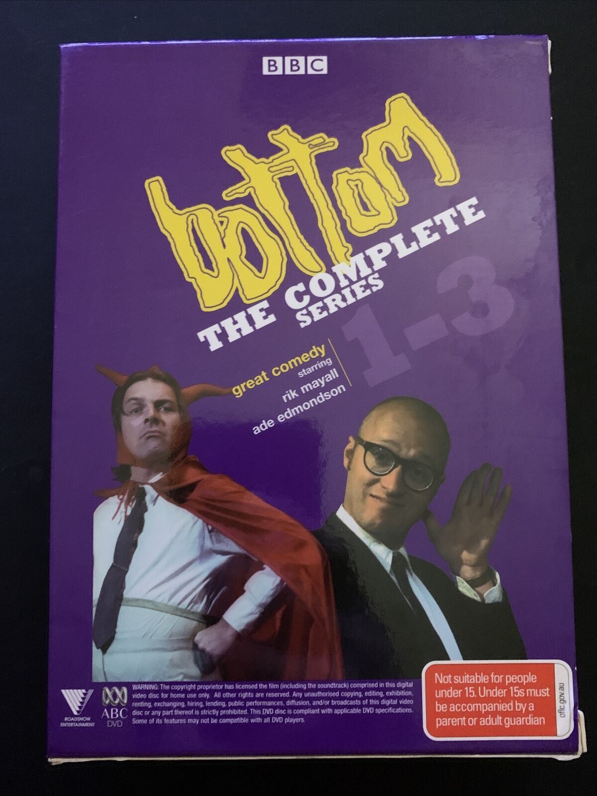 Bottom : The Complete Series 1-3 (DVD) Adrian Edmondson, Rick Mayall. Region 4&2