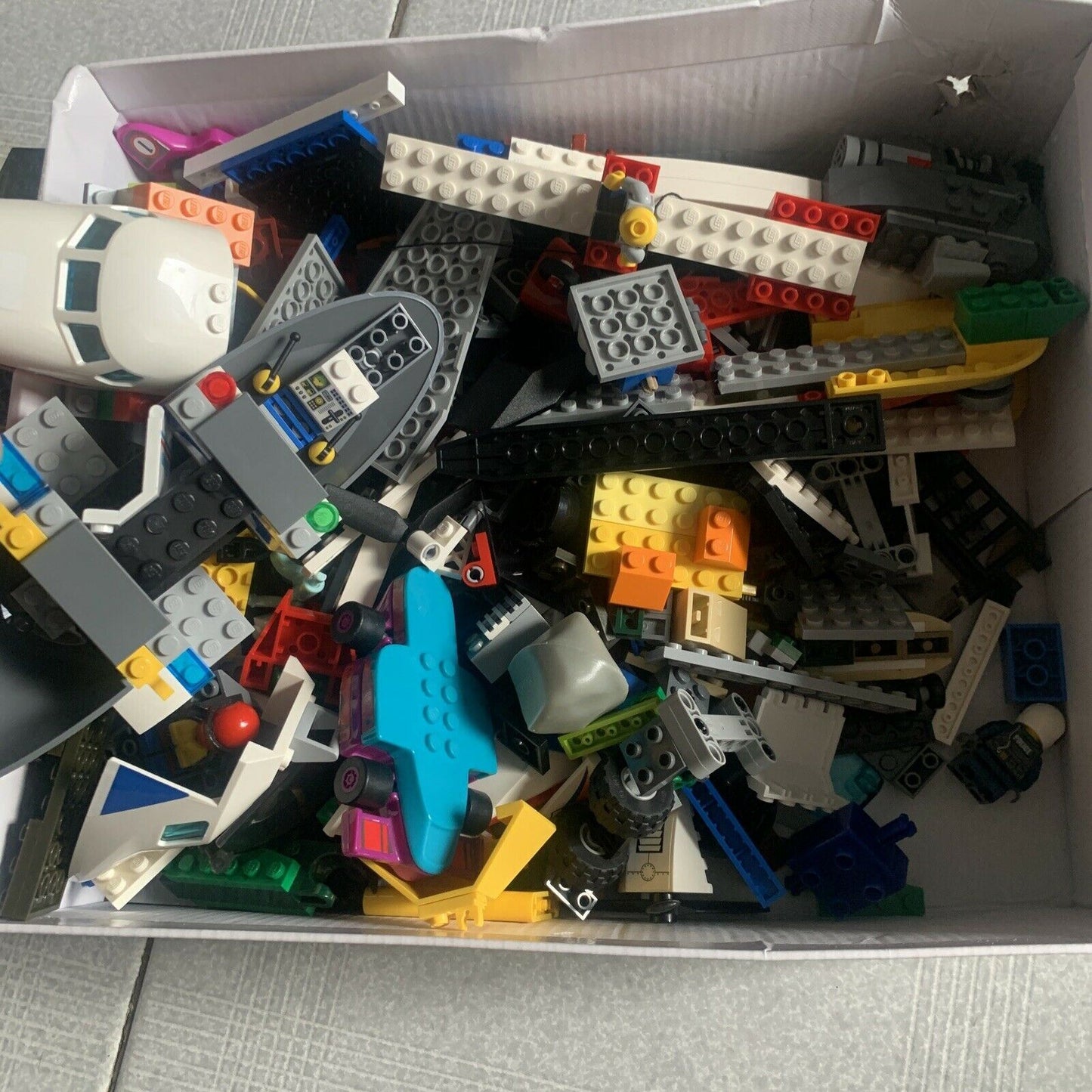 1.5 kg Genuine Lego Bricks City Assorted Bulk Pack - Various Mix Random