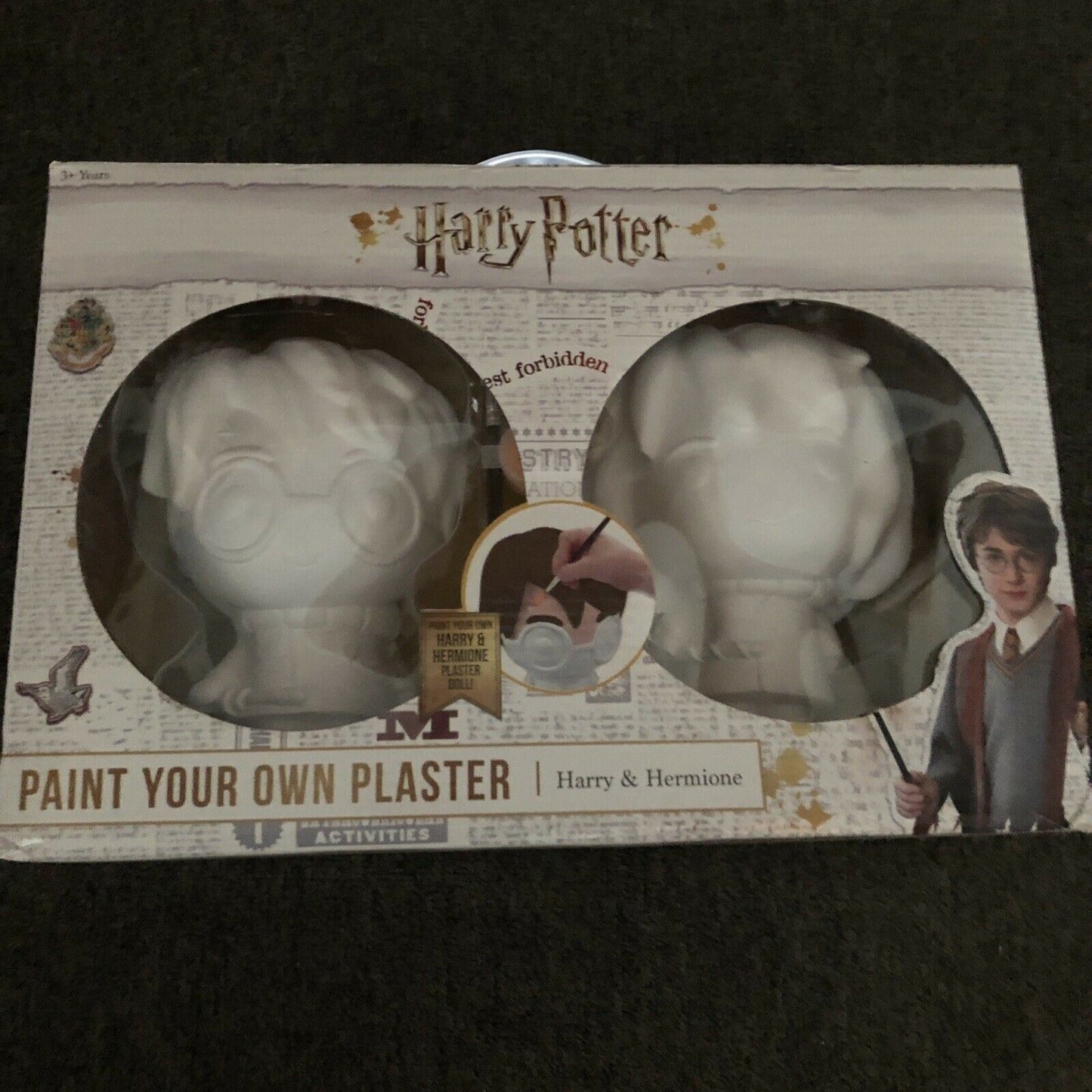 Harry Potter - Paint Your Own Harry & Hermione Plaster Set