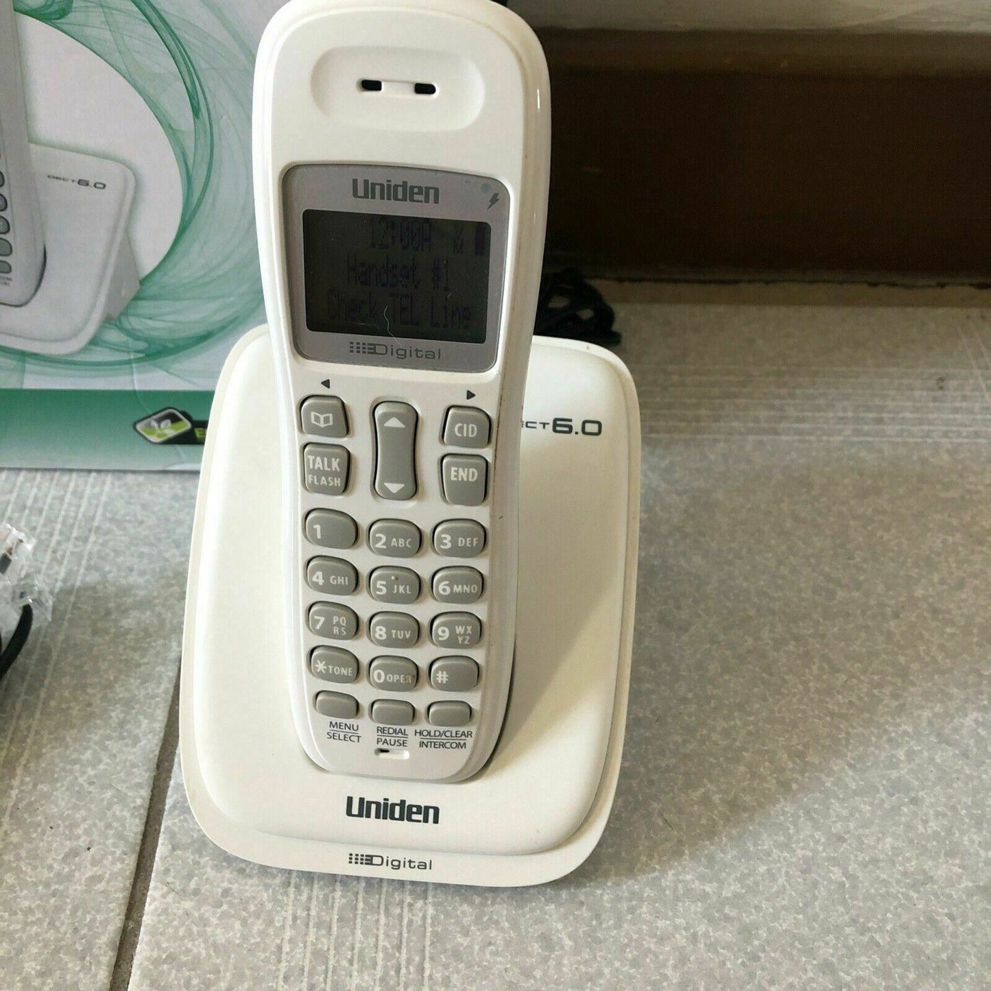 Uniden DECT 1015 Cordless Phone