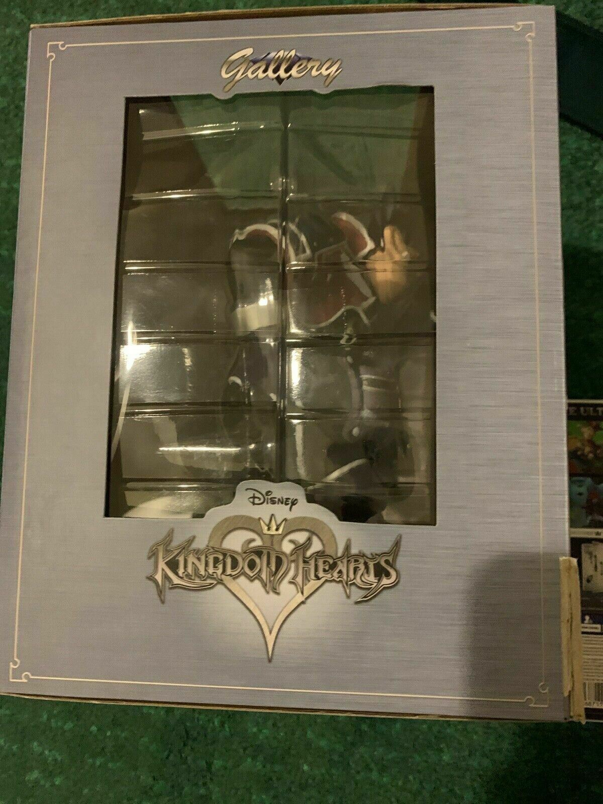 *New* Kingdom Hearts III -- PS4 Deluxe Edition 2019 & Pete Gallery Figurine