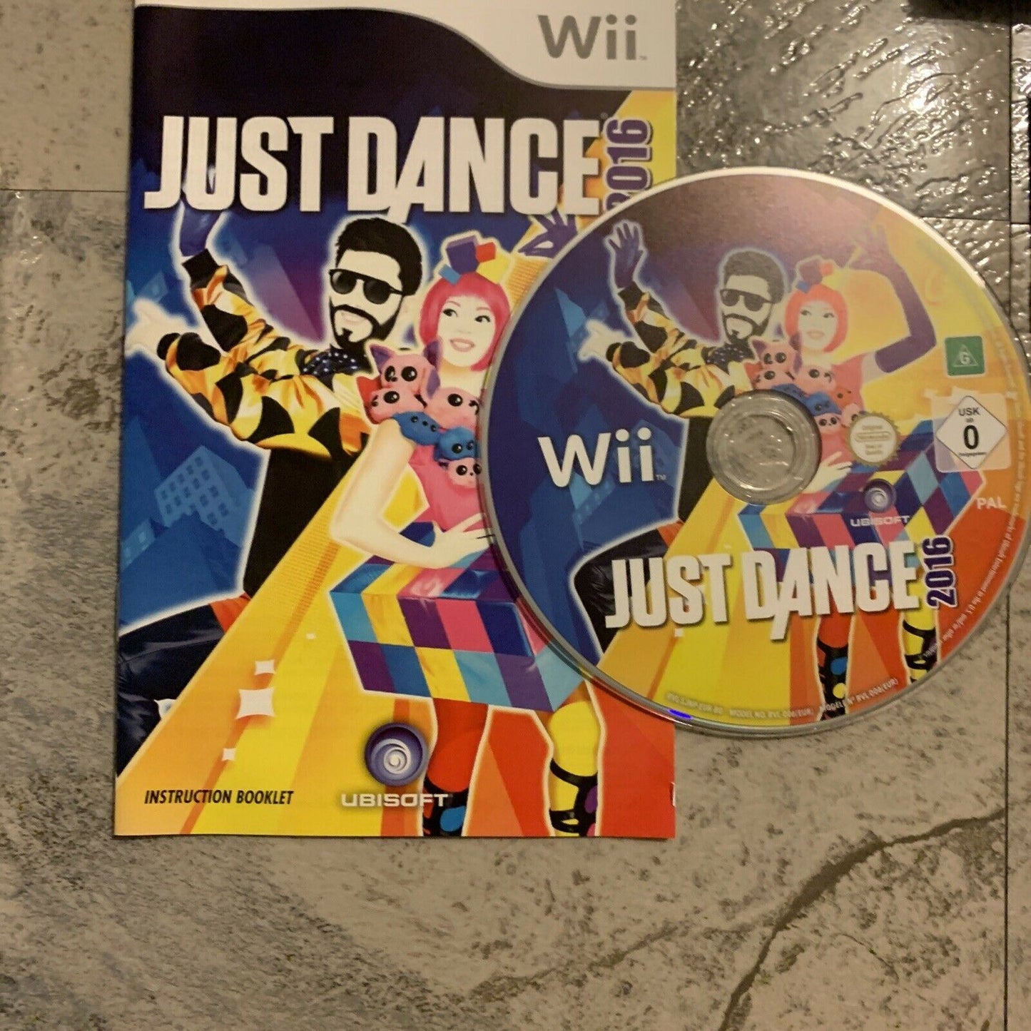 Just Dance 2 / Just Dance 2015 / Just Dance 2016 Nintendo Wii With Manual PAL