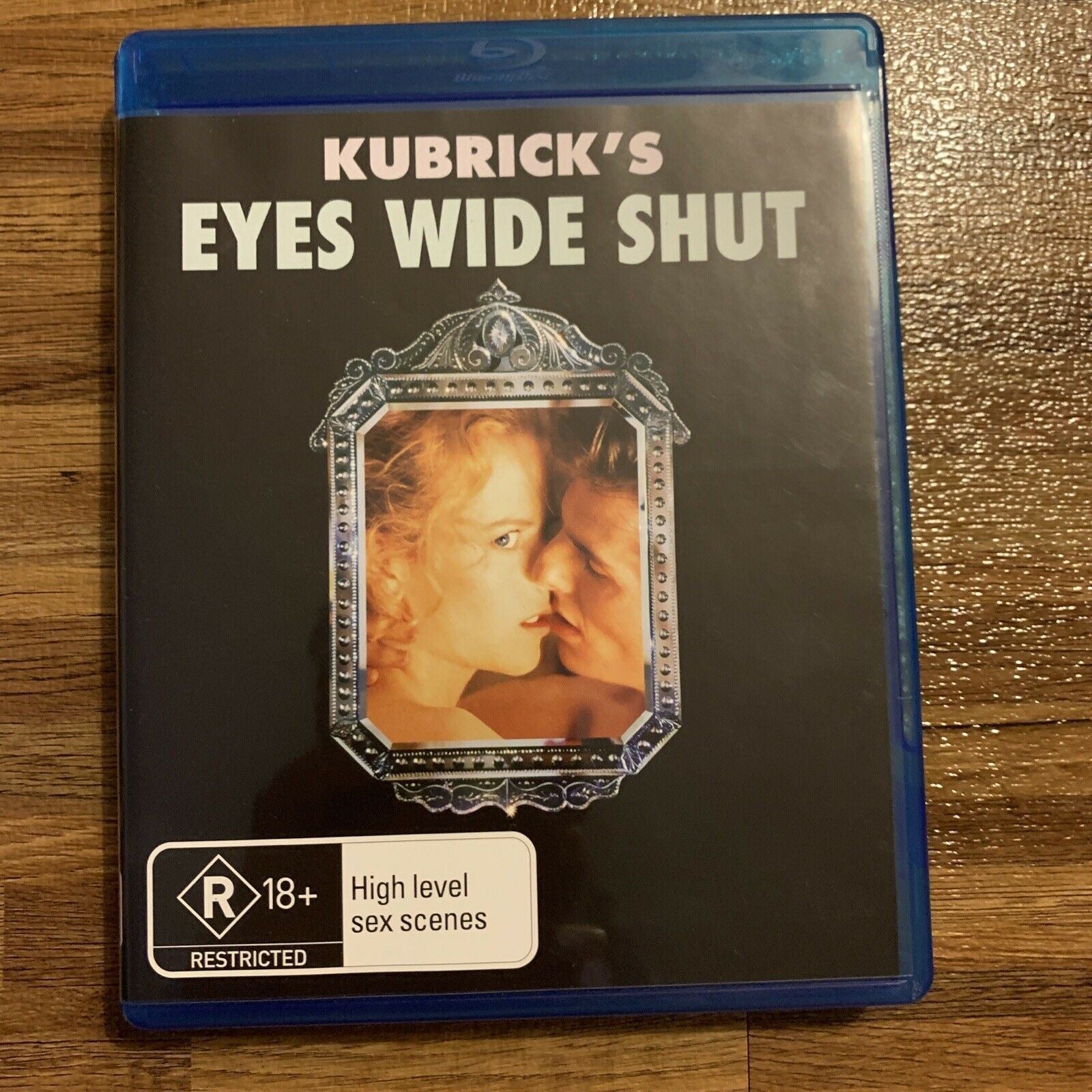 Stanley Kubrick Eyes Wide Shut Bluray 1999 Region B – Retro Unit