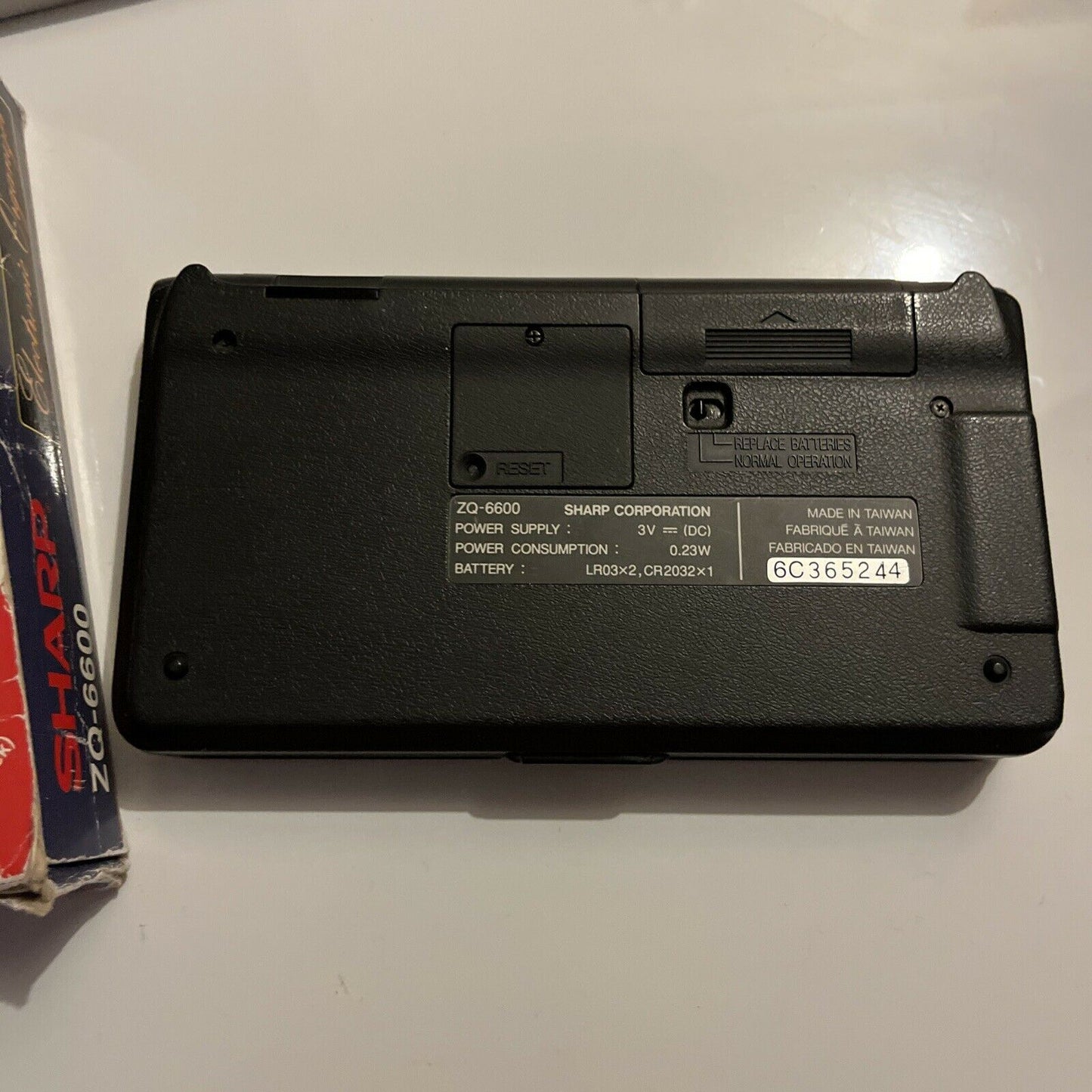 Sharp ZQ-6600 Electronic Organizer With Box and Manual - with Money Management