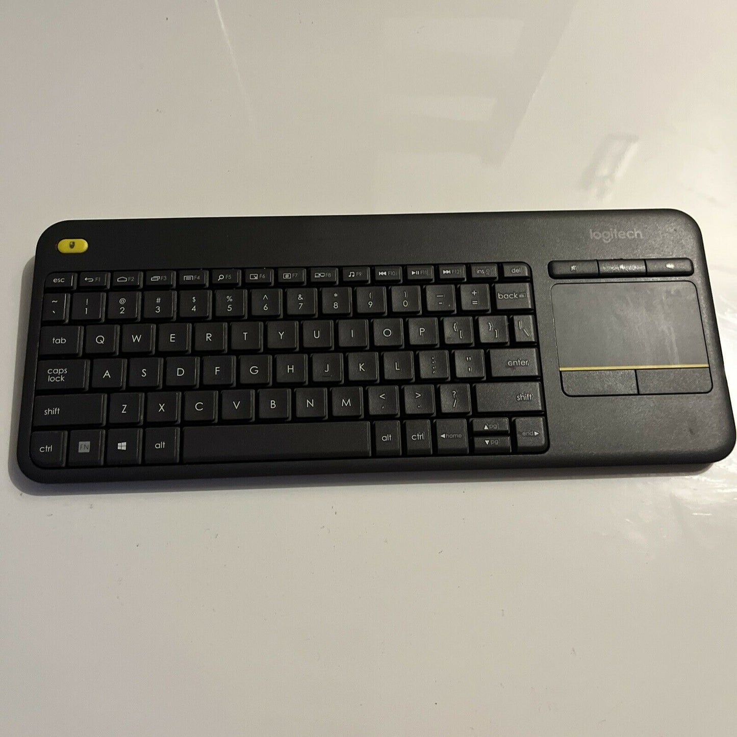 Logitech K400 Plus Wireless Keyboard with Touchpad - Black