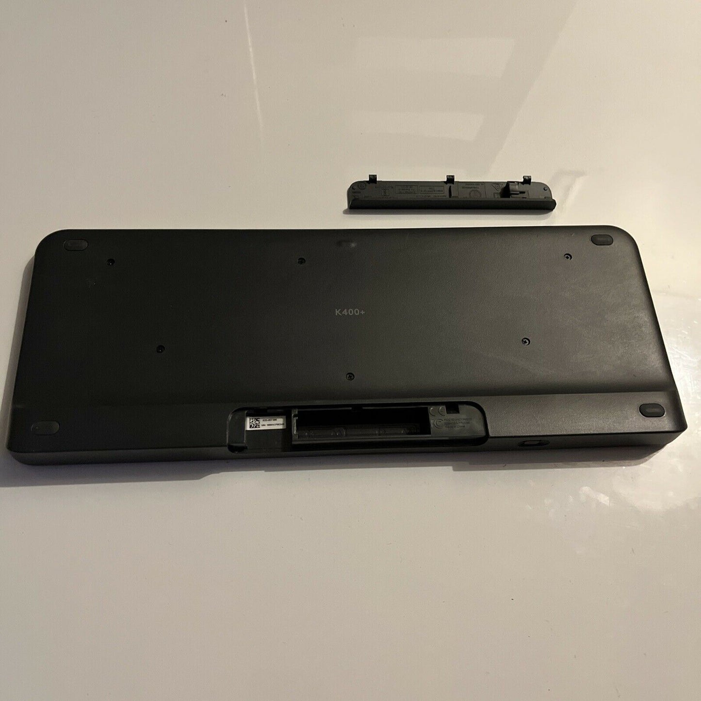 Logitech K400 Plus Wireless Keyboard with Touchpad - Black