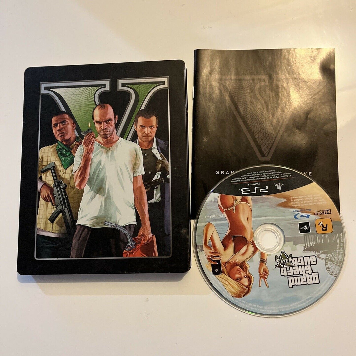 Grand Theft Auto V - Steelbook Edition PlayStation 3 PS3 With Manual