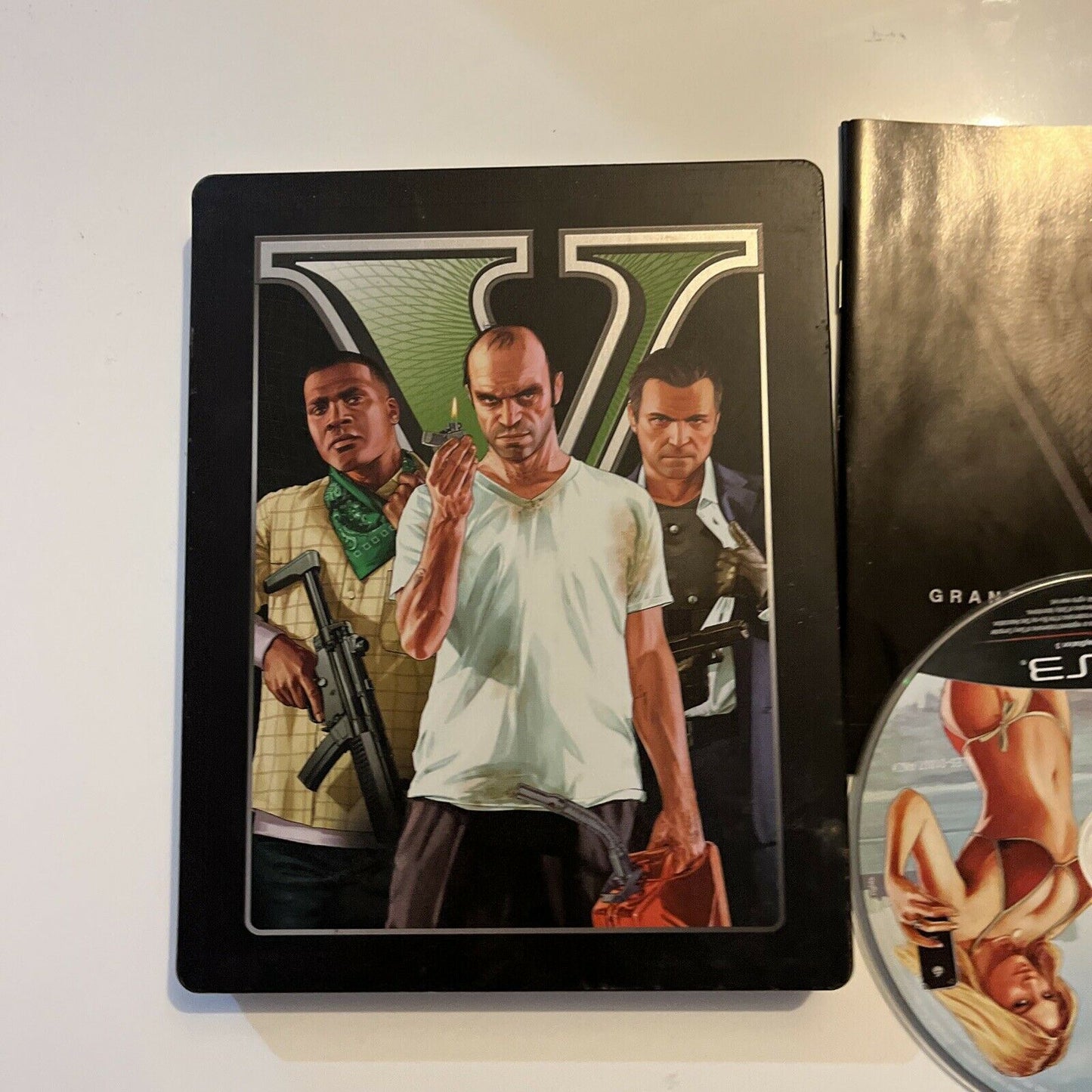 Grand Theft Auto V - Steelbook Edition PlayStation 3 PS3 With Manual