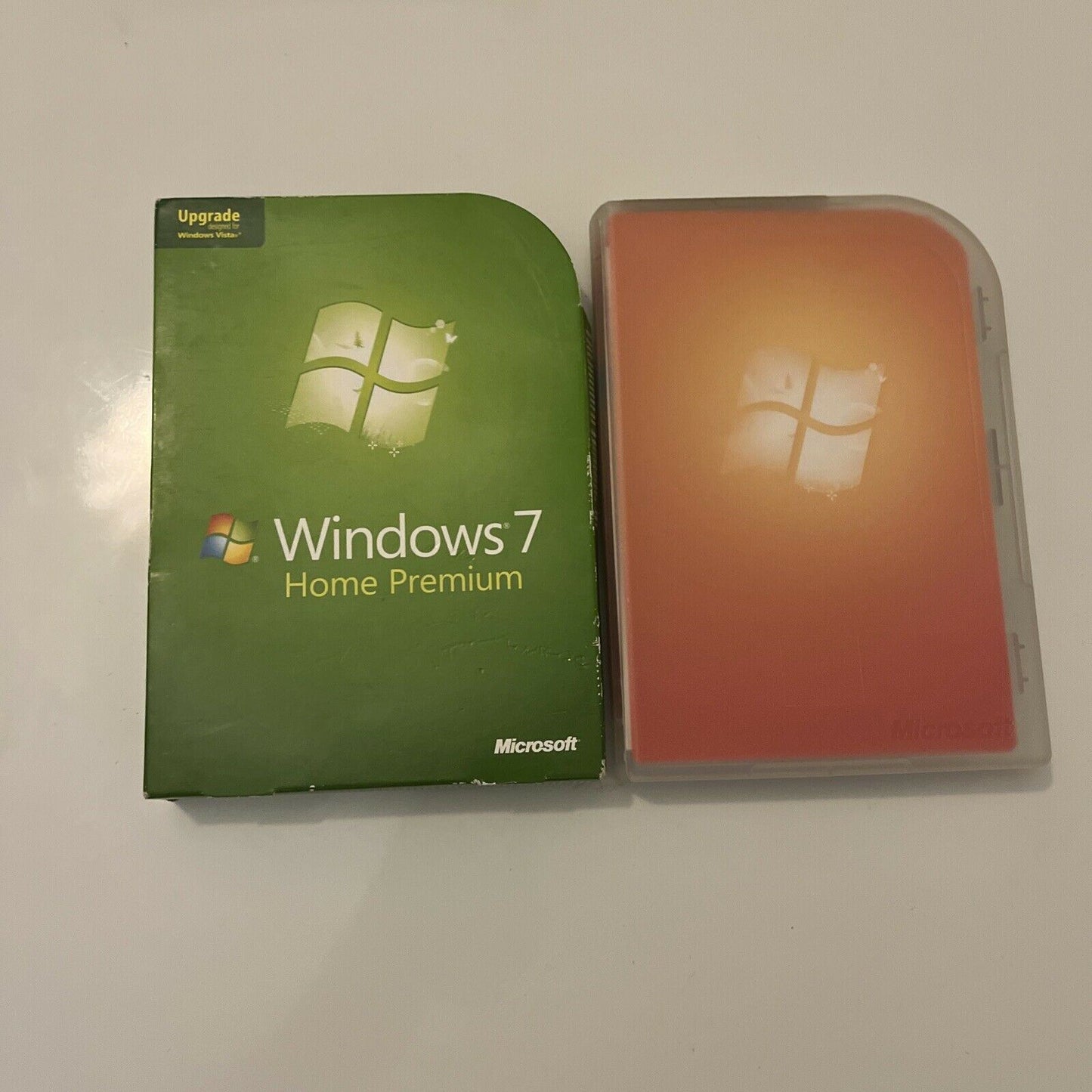 Windows 7 Home Premium Upgrade PC DVD-ROM