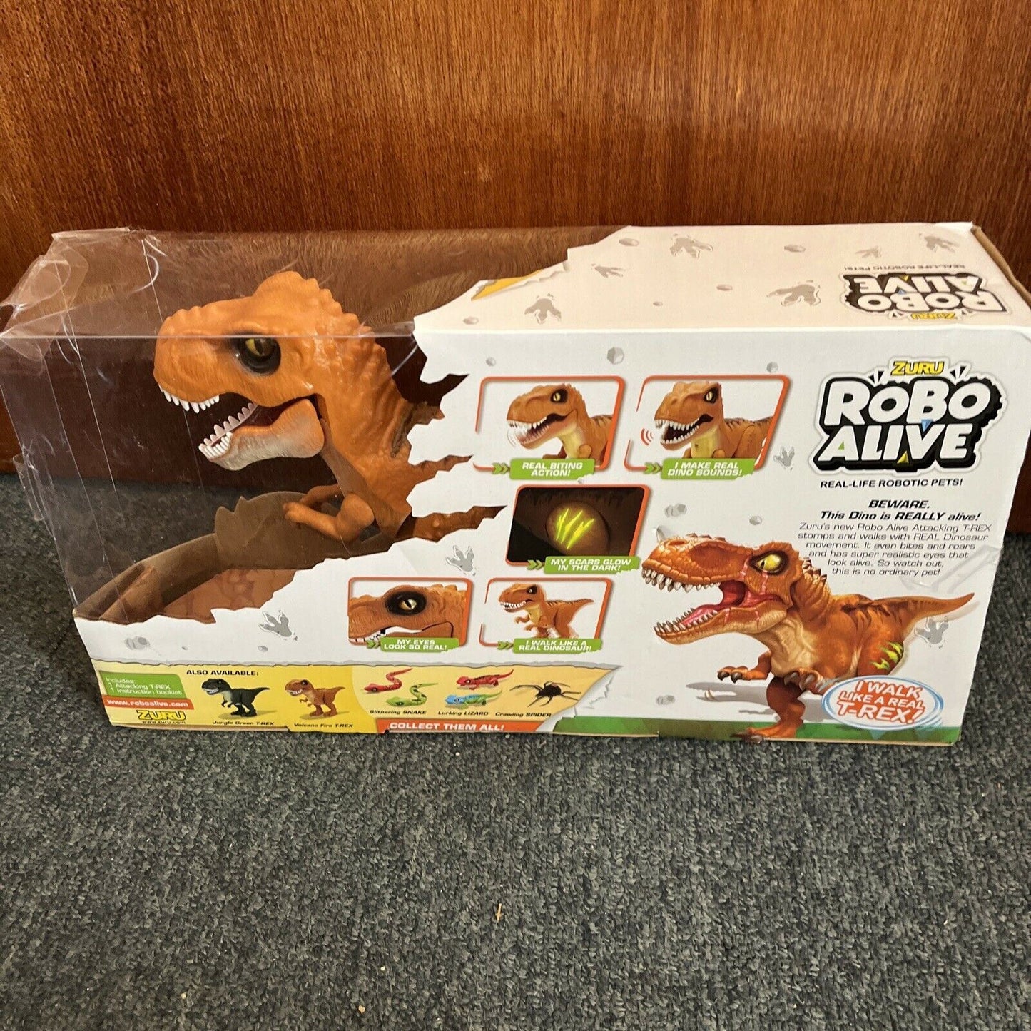 Attacking T-Rex Robo Alive Zuru - Real-Life Robotic Pets!