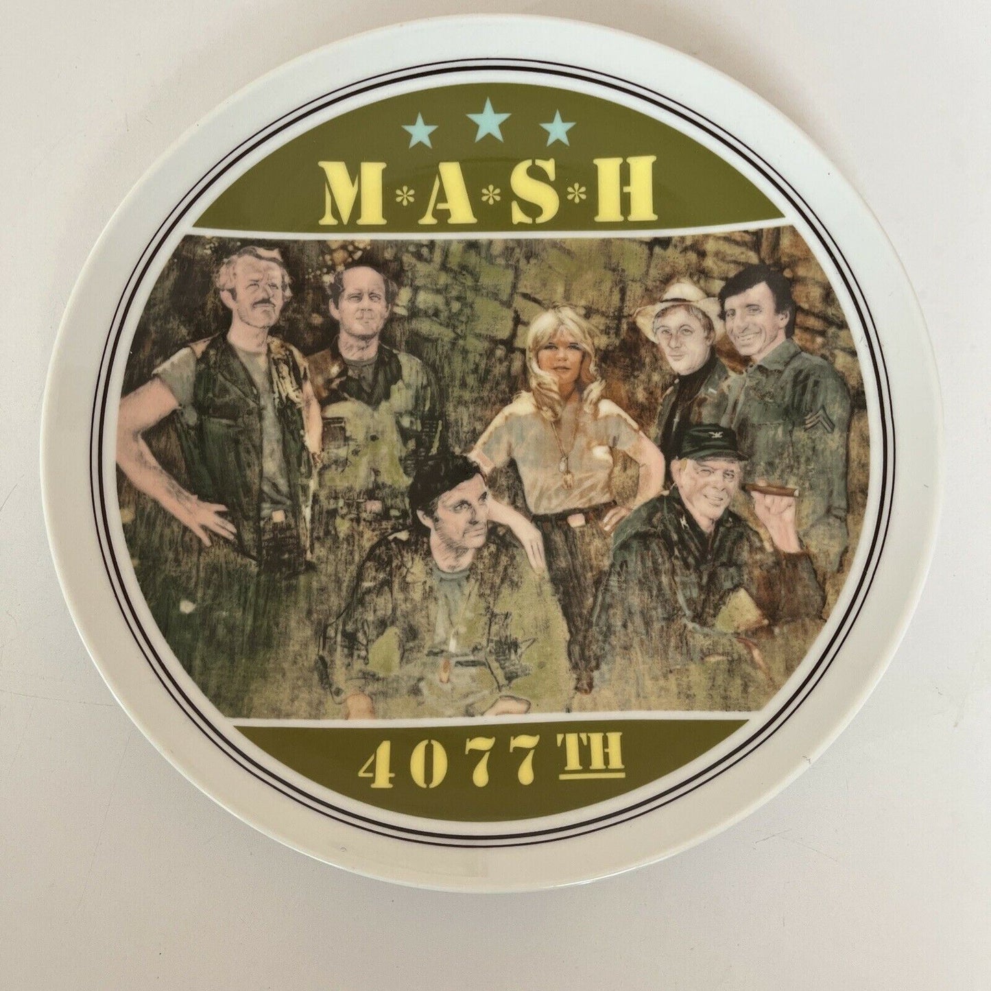 M*A*S*H MASH 4077th - The Commemorative Plate Limited Edition no. 38862