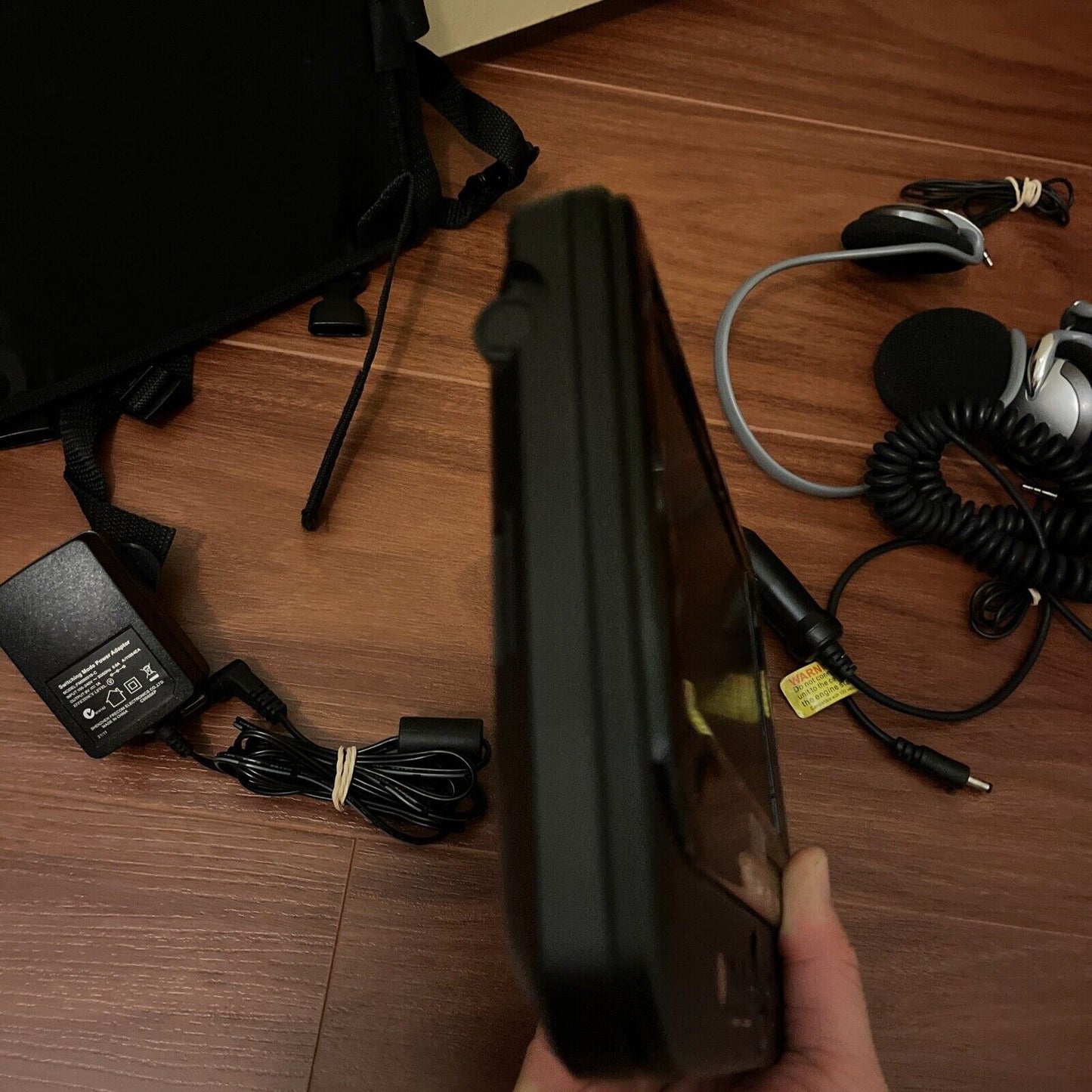 Olin PD-7755 7" Portable DVD Player