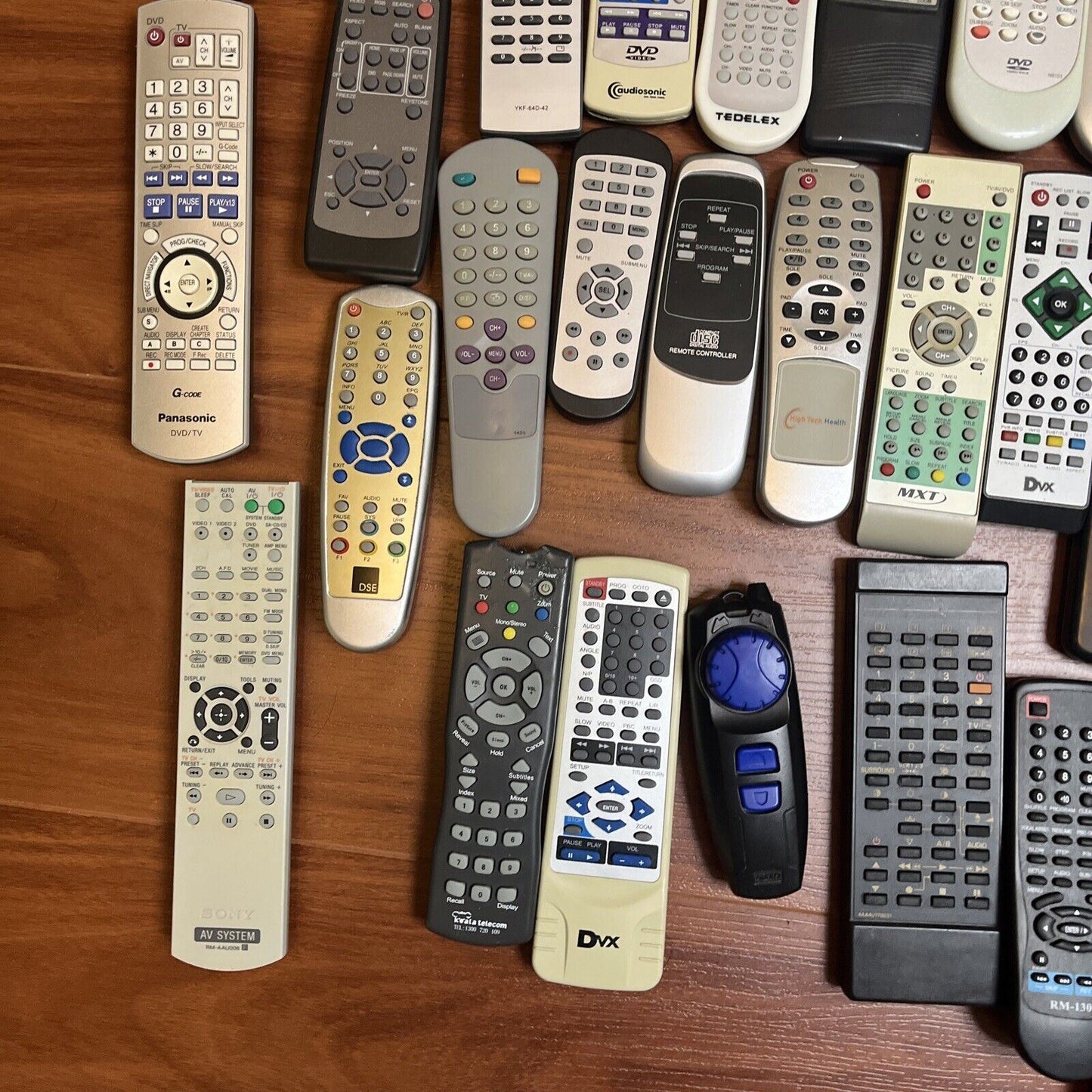 57x Remote Control: Generic & Brand Remotes Untested  *for parts or repair only*