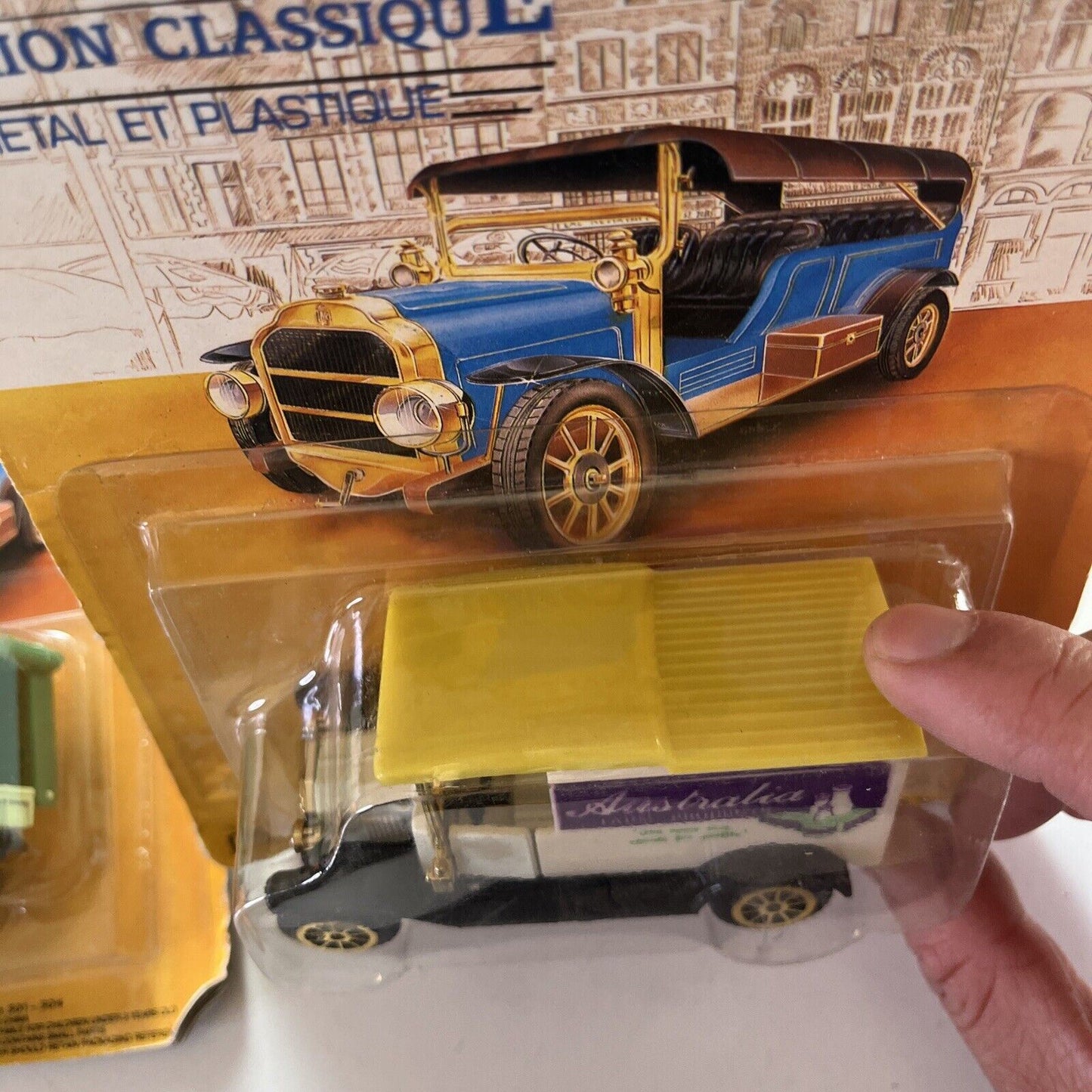 3x Camion Classiqie Die Cast Metal Trucks