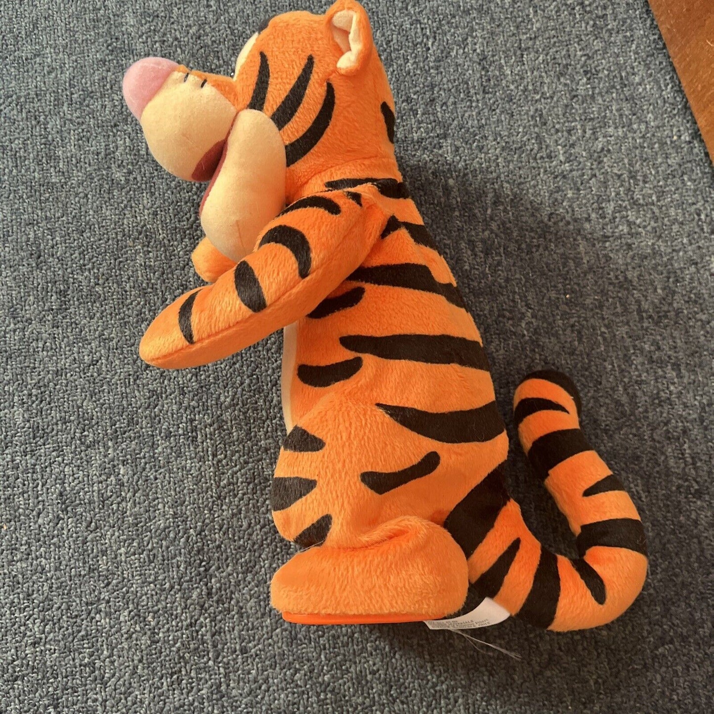 Tigger 12" Jumping & Talking Figure Disney Mattel 1998 Winnie the Pooh & Friends