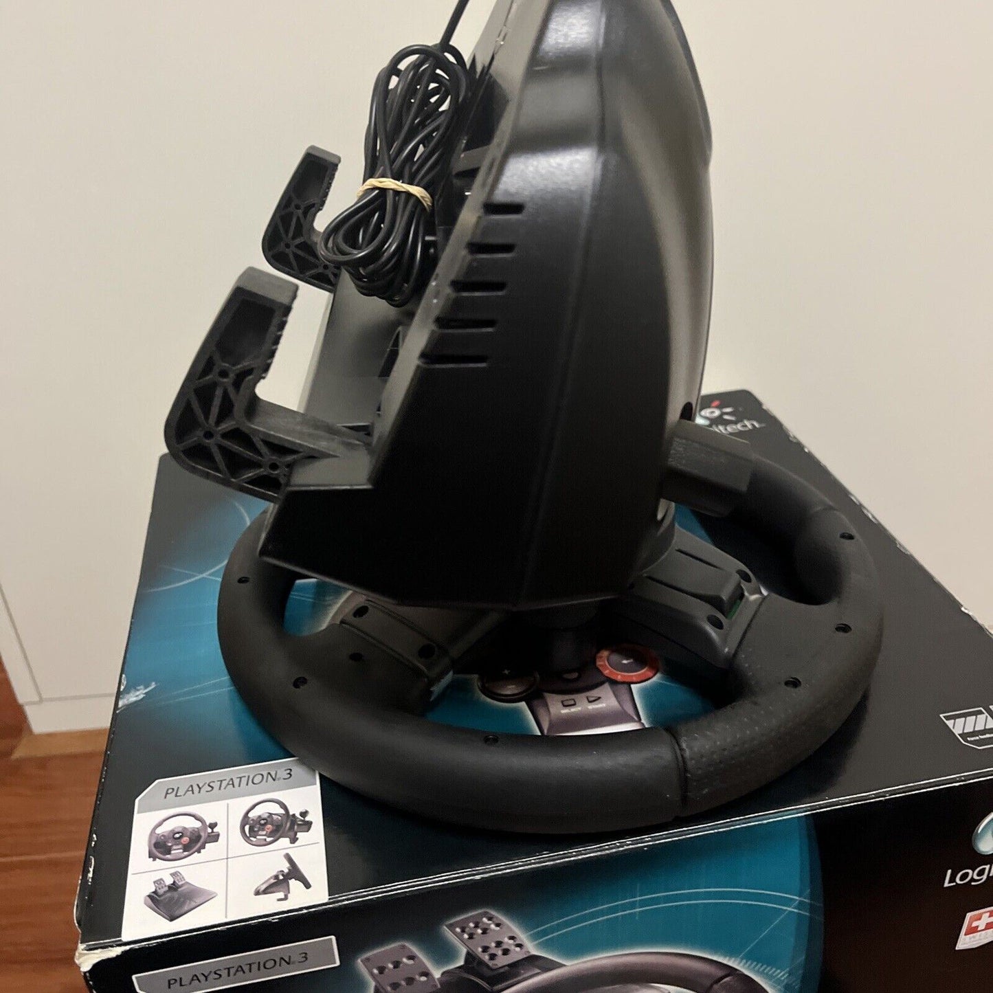 Logitech Driving Force GT Force Feedback Wheel USB for PlayStation 3, PS2 or PC