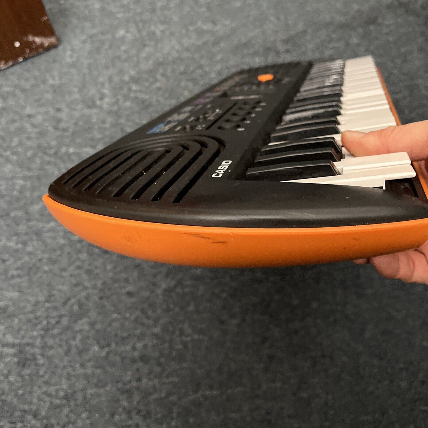 Casio SA-76 Portable Electronic Mini Keyboard