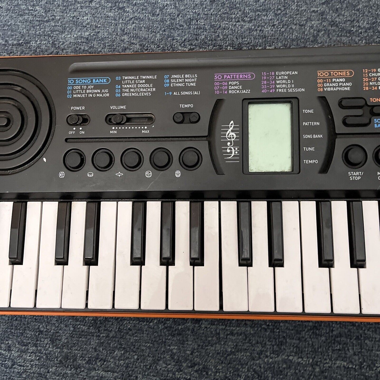 Casio SA-76 Portable Electronic Mini Keyboard