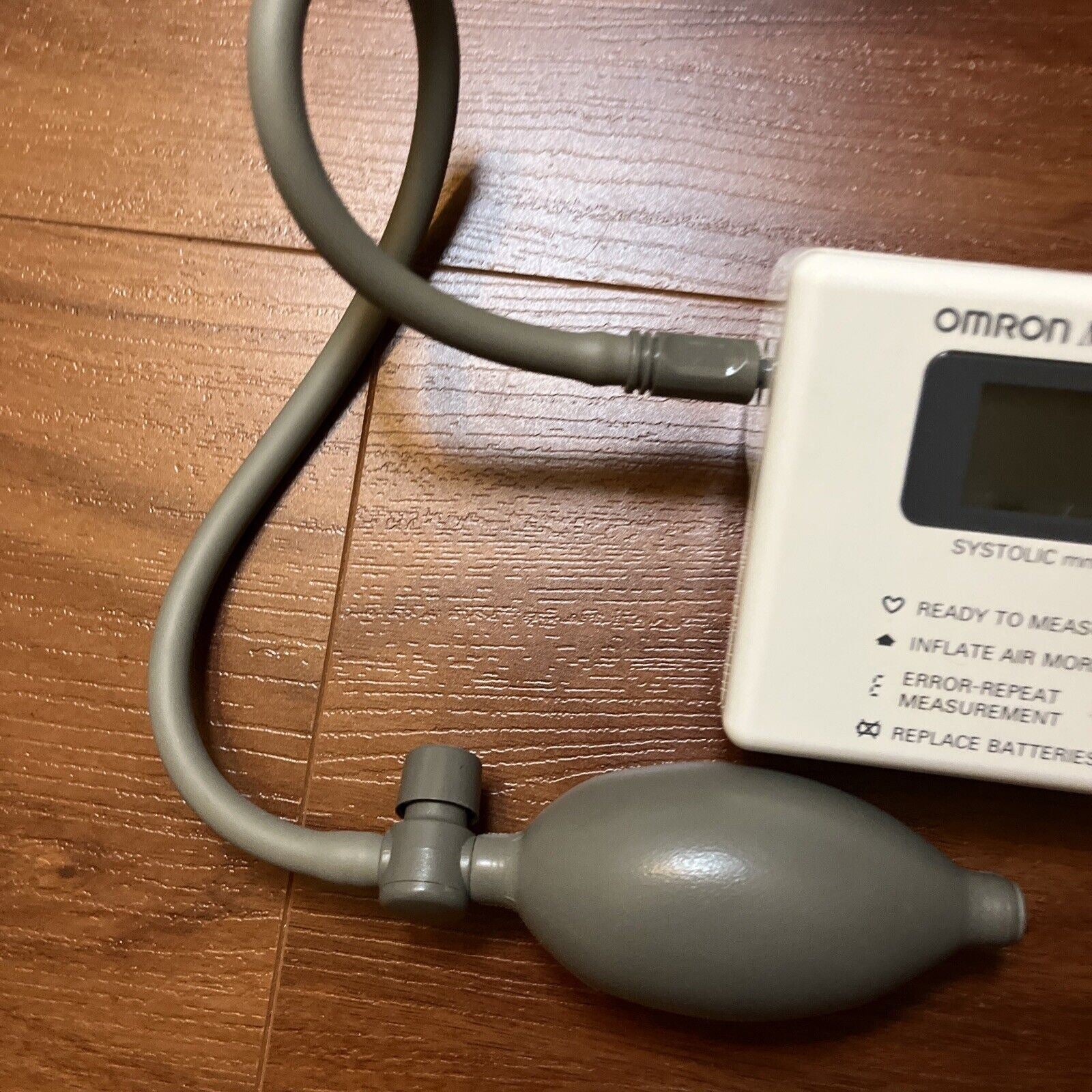 Omron HEM142T1 Standard Blood Pressure Monitor