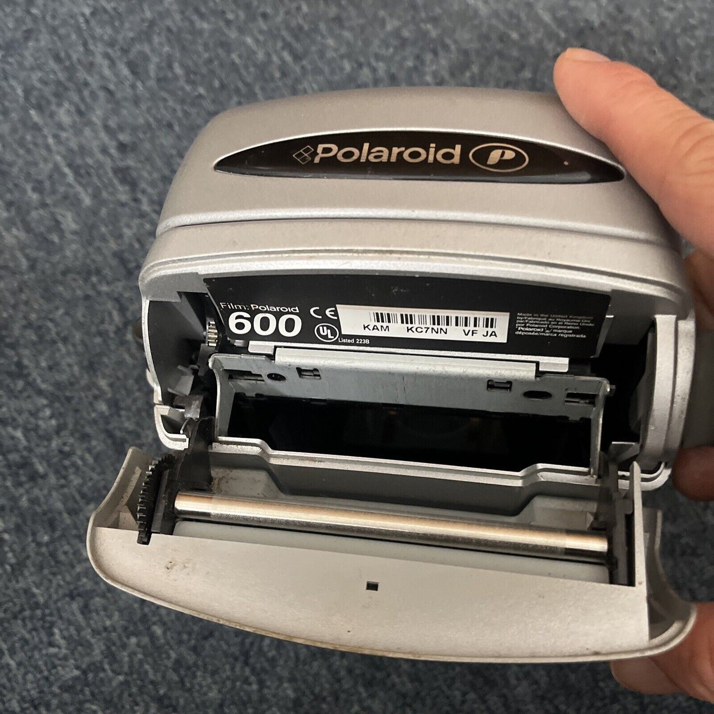 Polaroid Instant Camera 600 Film Vintage 90s era - Silver in colour. Untested.