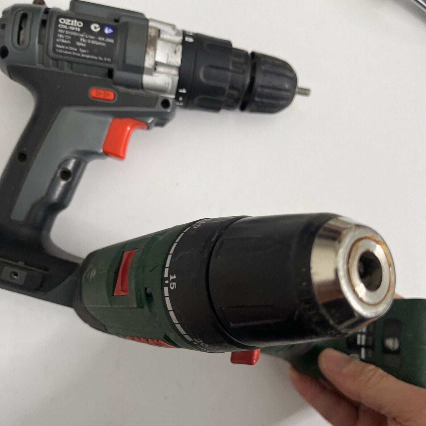 Bosch PSR 1800 LI-2 &! Ozito CDL-1810 Drill/Driver *No Battery/Charger*