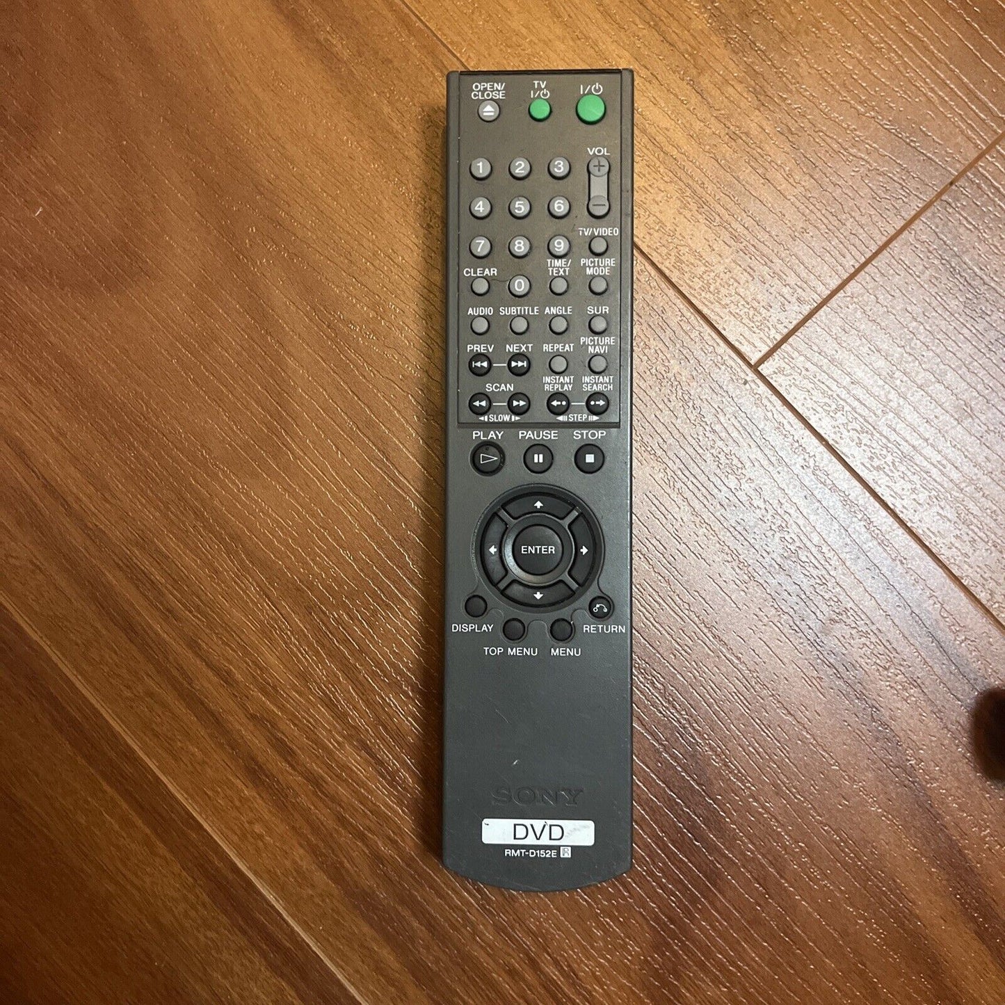 Genuine Sony RMT-D152E Remote Control for DVD player *missing battery cover*