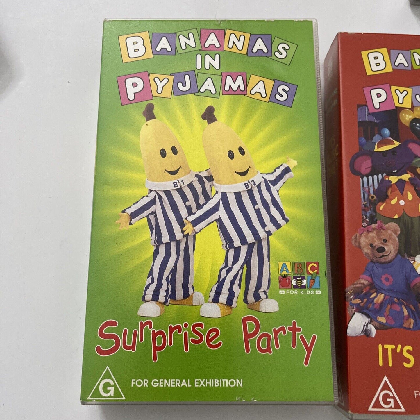 Bananas in Pyjamas: Surprise Party / It's Music Time! (VHS) PAL